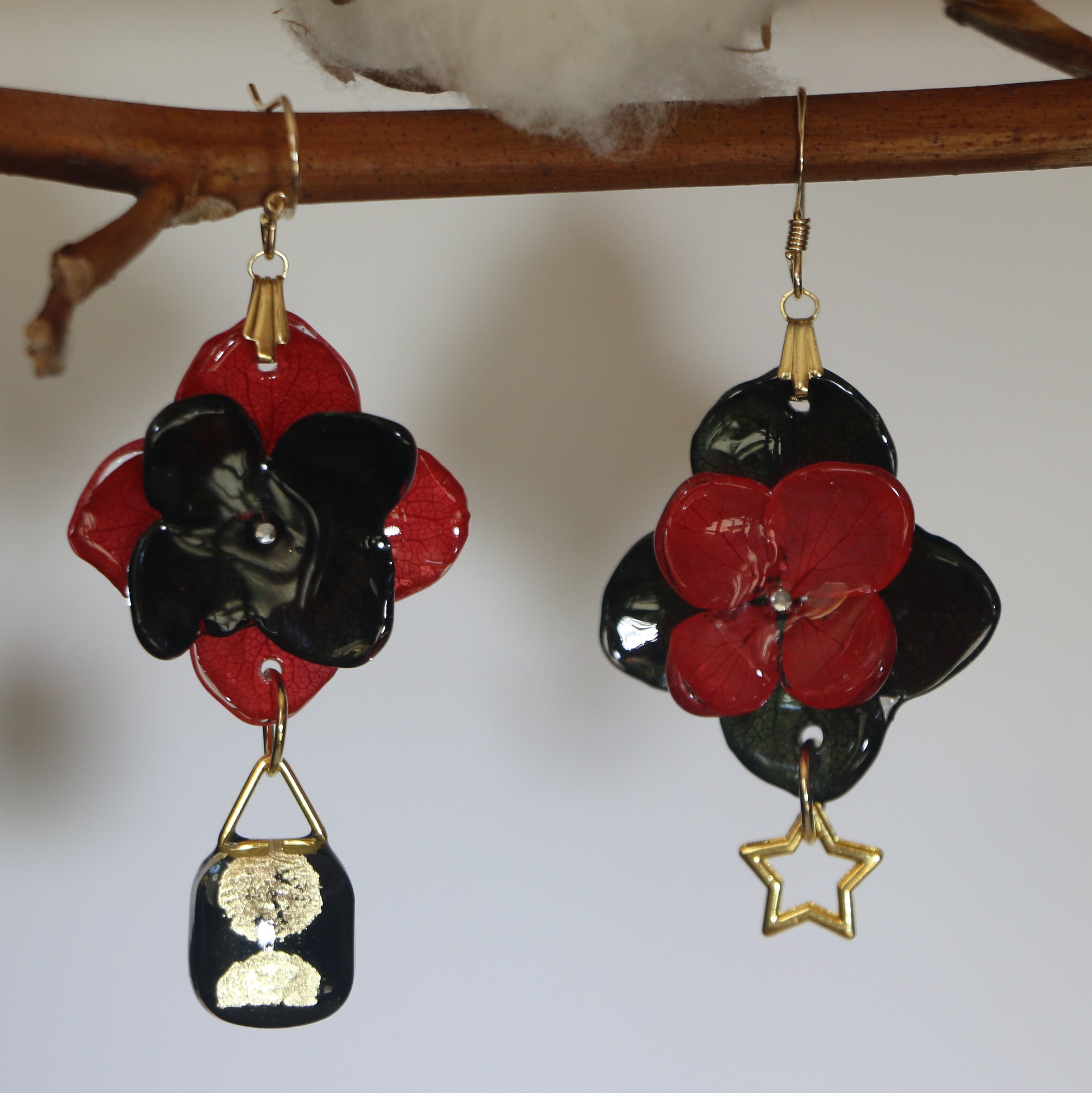 Boucle d'oreilles en Hortensia Stabilisé coloré