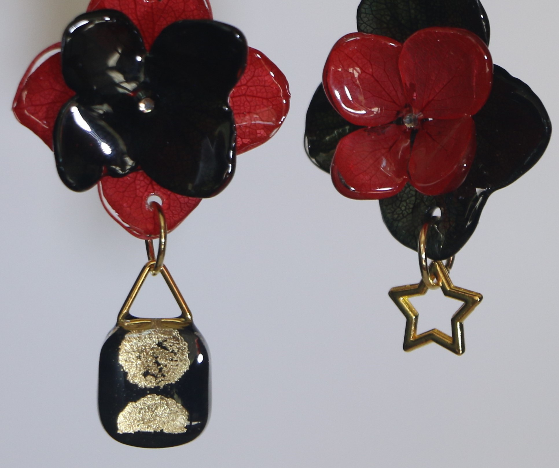 Boucle d'oreilles en Hortensia Stabilisé coloré