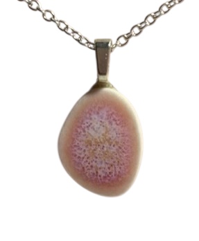 Studio 23 porcelain pebble pendant - Blush Pink
