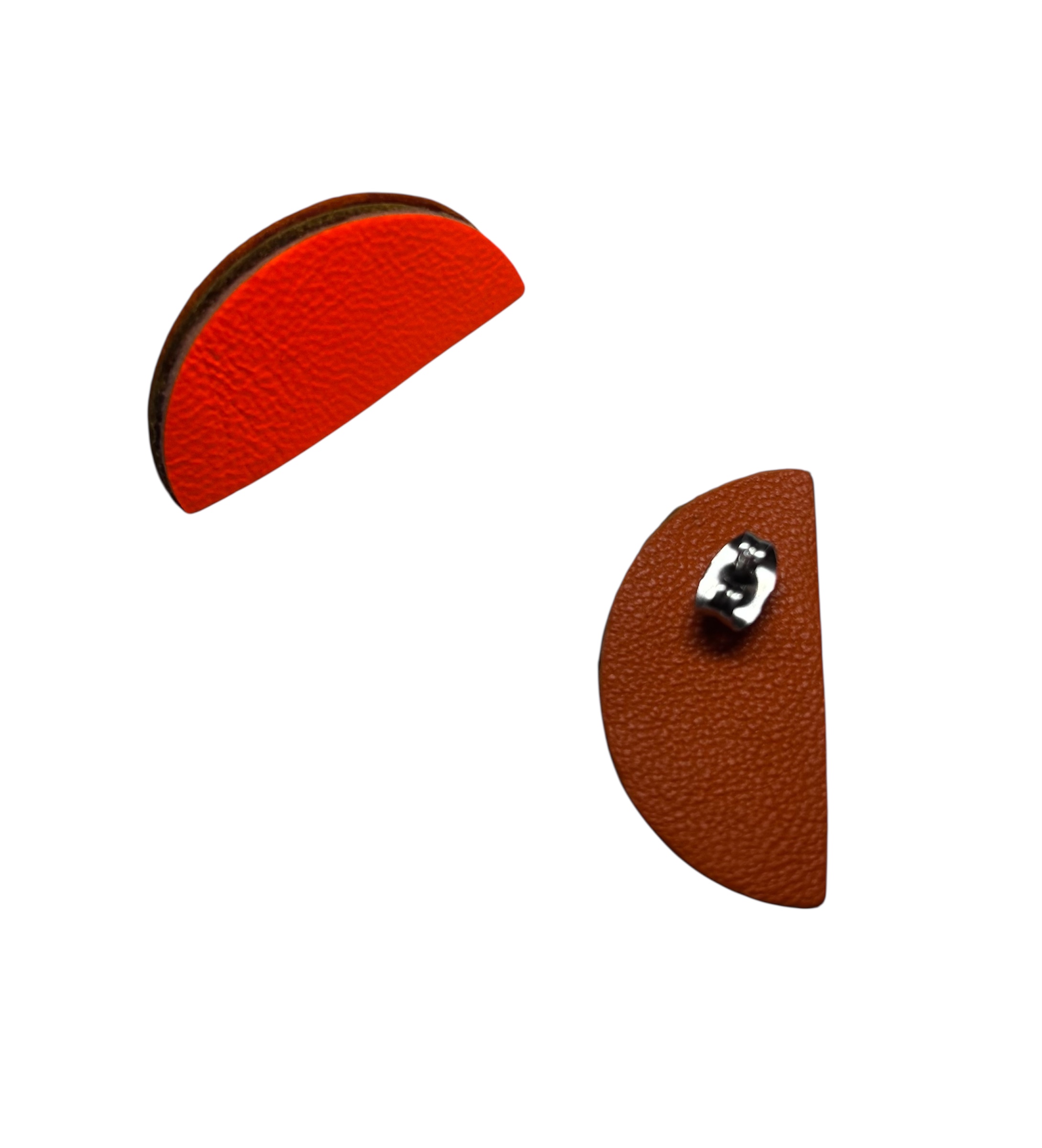 SEMI CIRCLE STUDS - NEON ORANGE