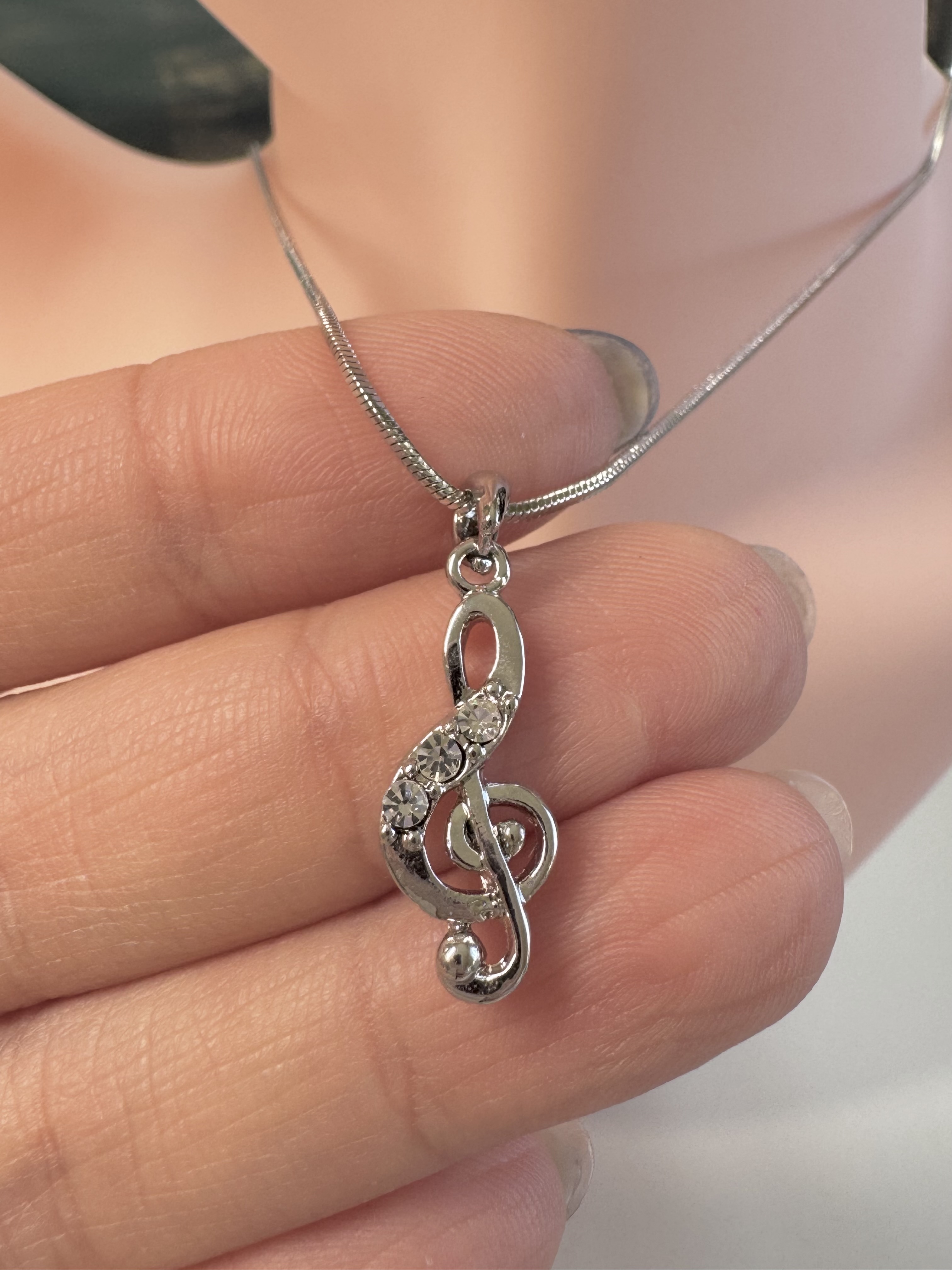 Clef Necklace