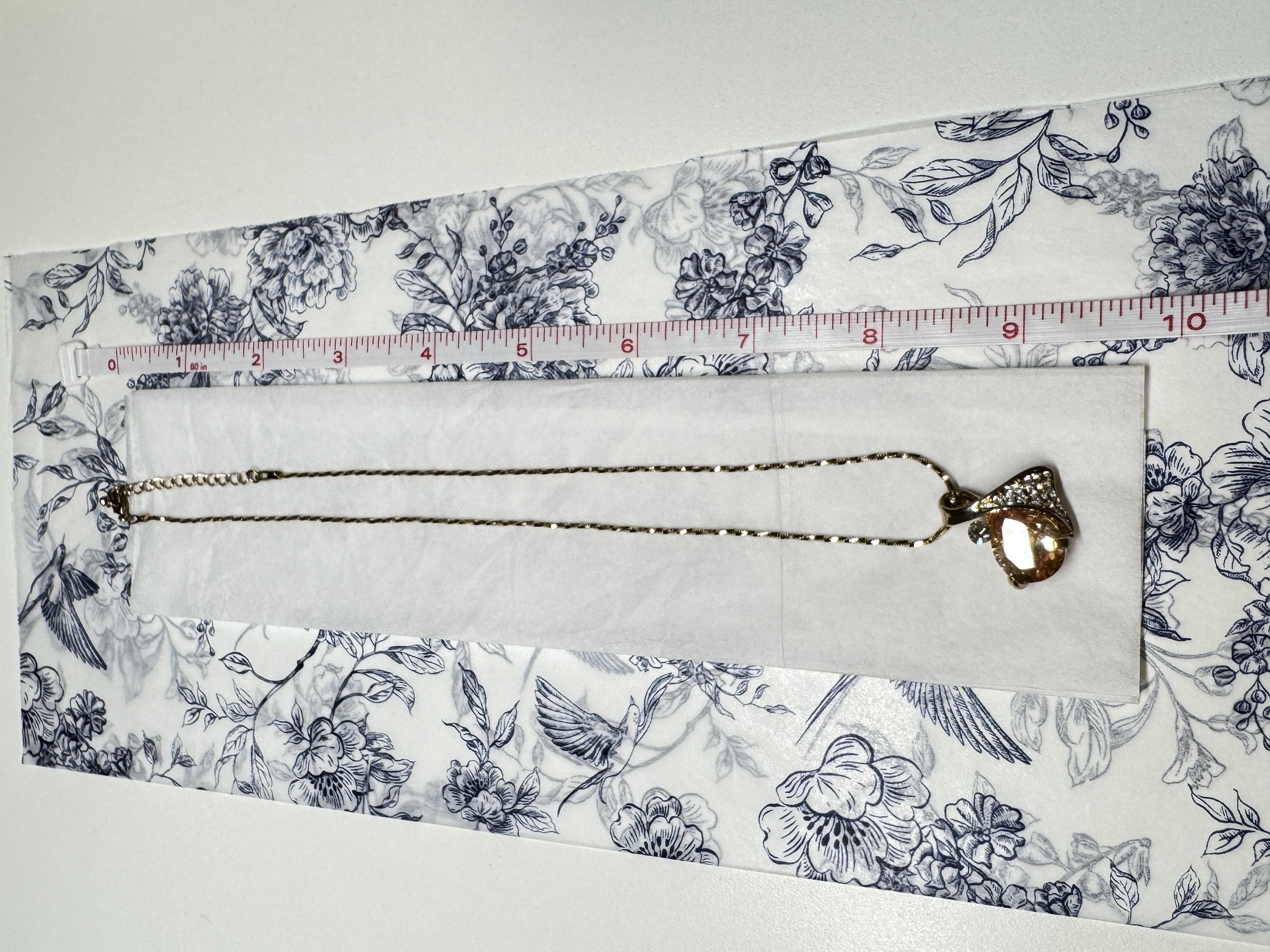 Yellow crystal necklace