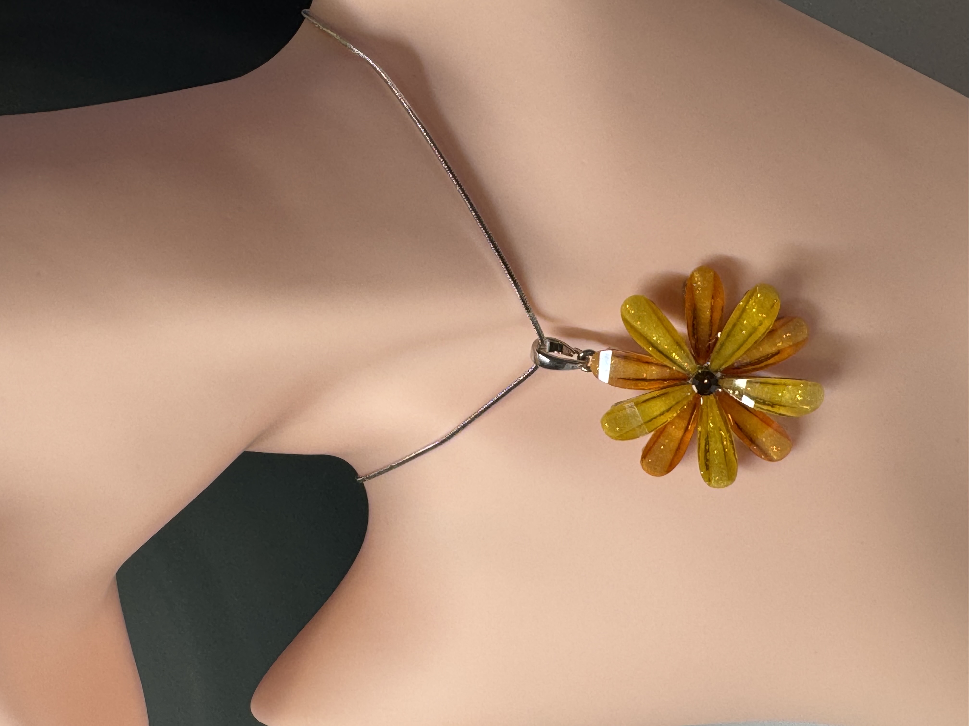 Flower necklace