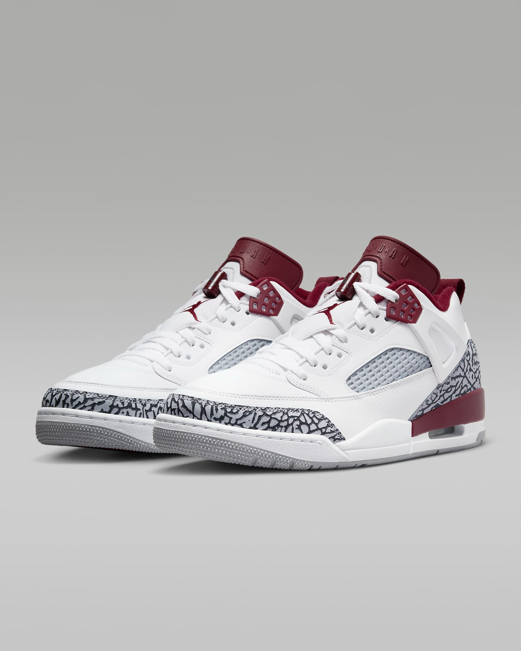 Jordan Spizike Low