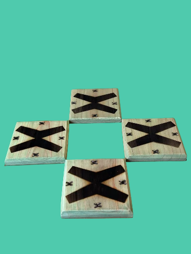 1/1 Wooden MultiVersX Coaster 4 pack