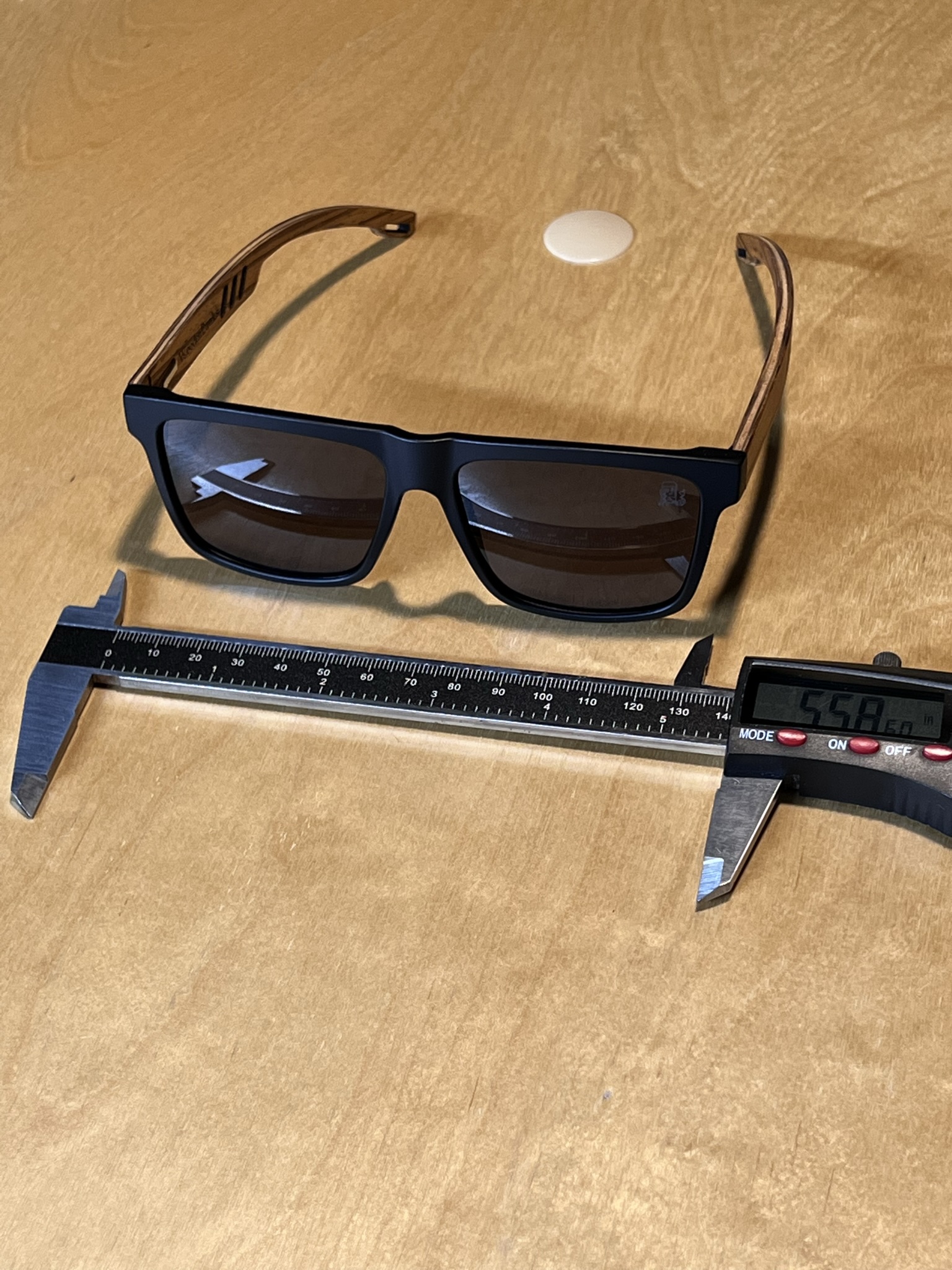 Wooden & Black Polarized Sunglasses