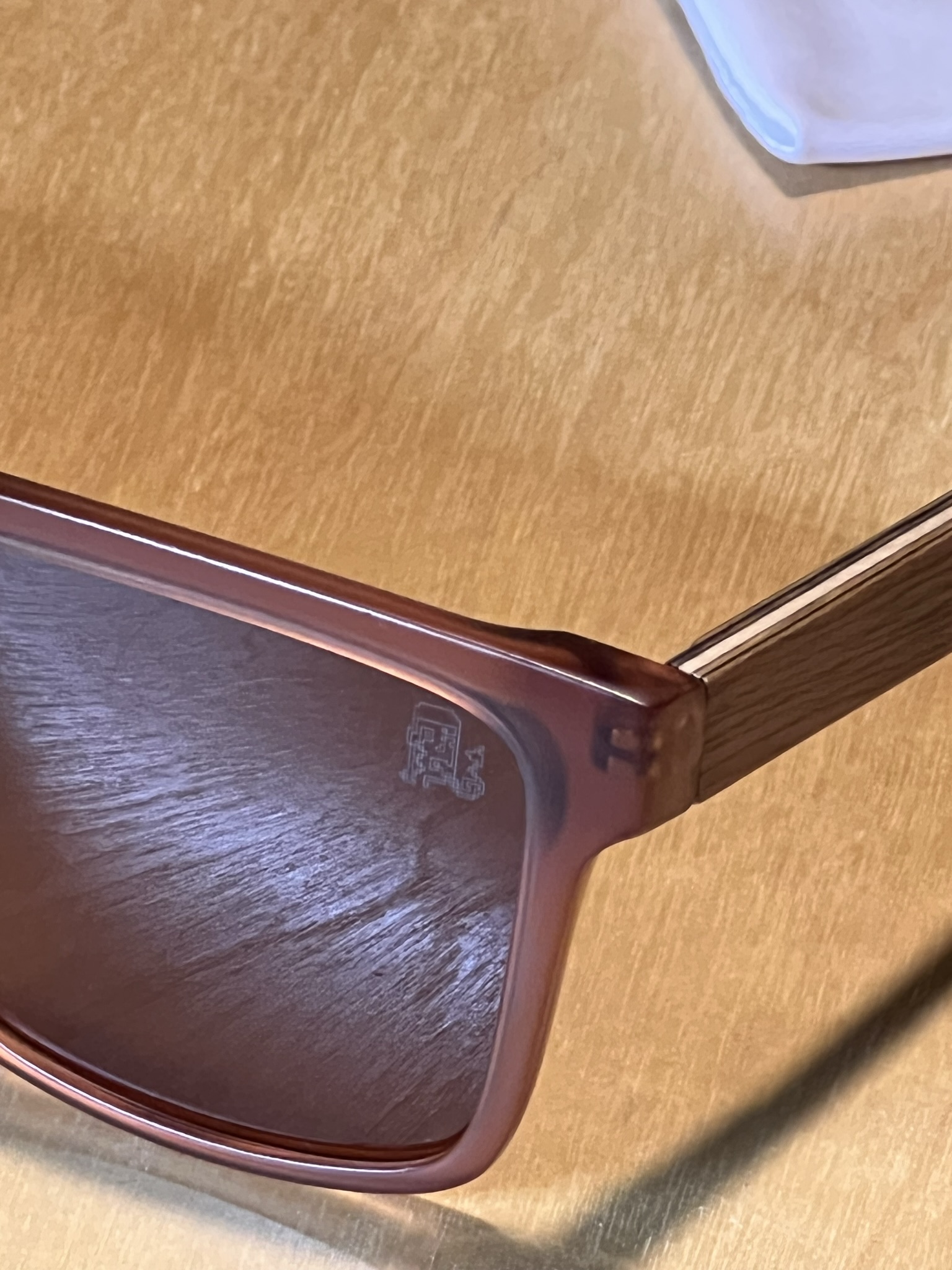 Wooden & Brown Polarized Sunglasses