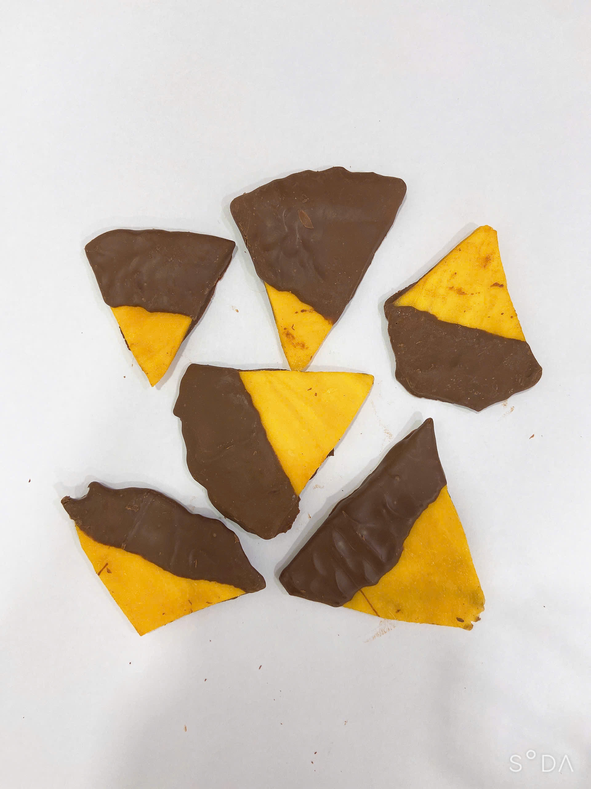 Dried Mango Chocolate