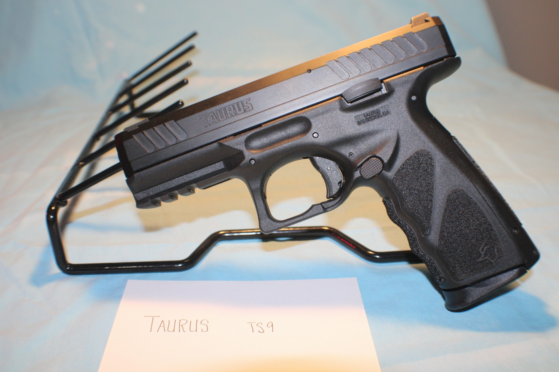 Taurus TS9