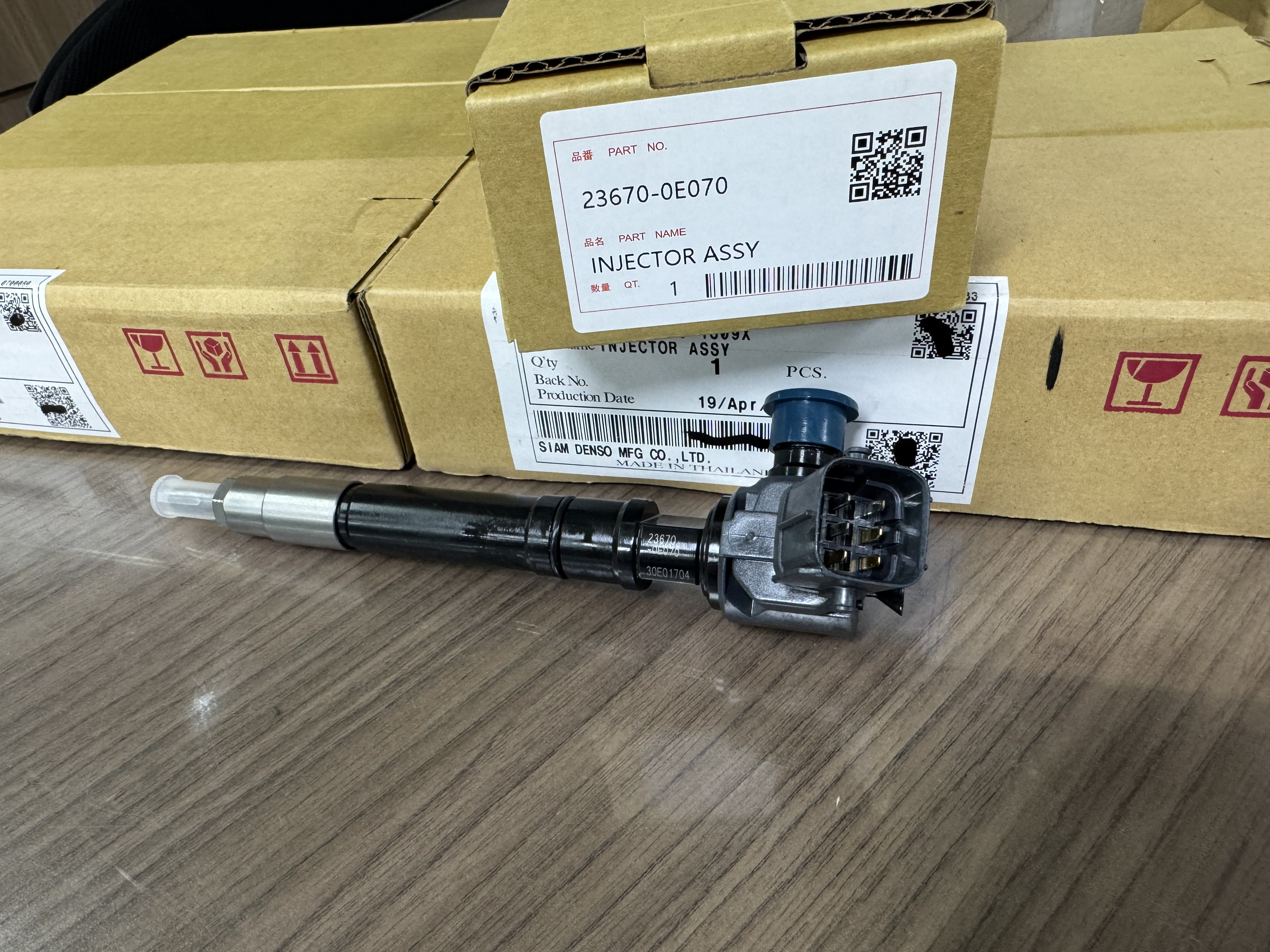 Inyector Denso 6 pines