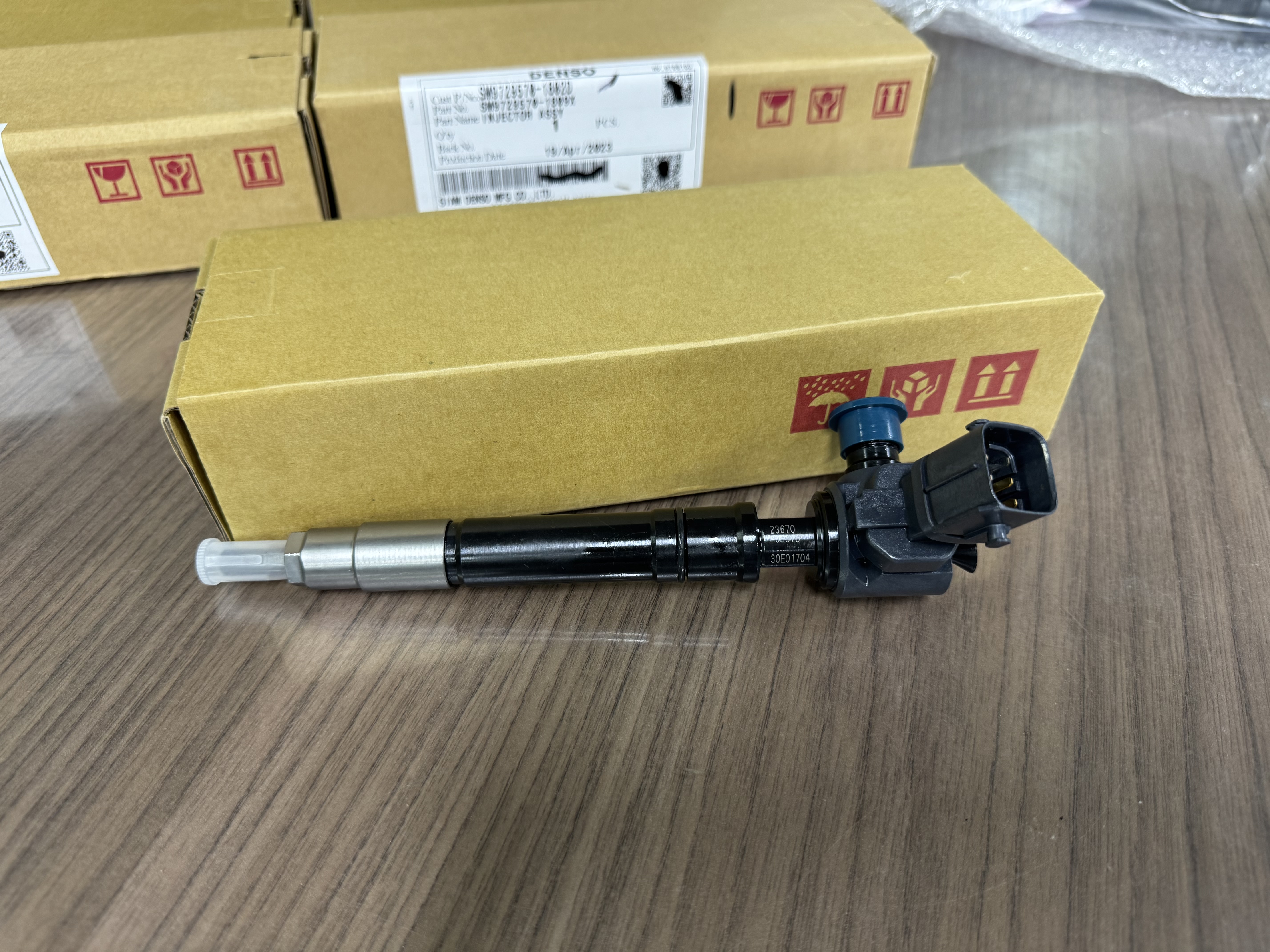 Inyector Denso 6 pines