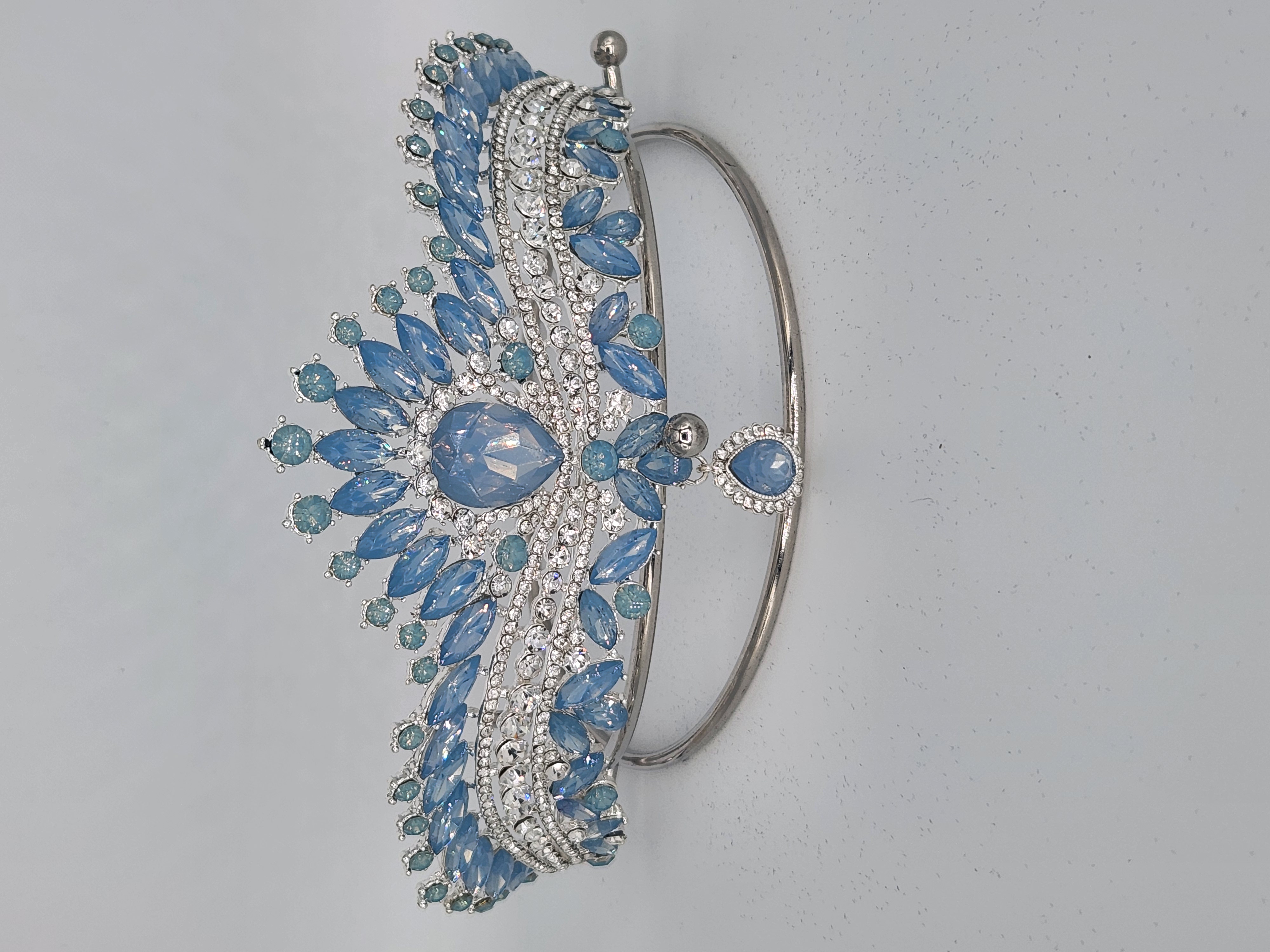 	Willow's Tiara