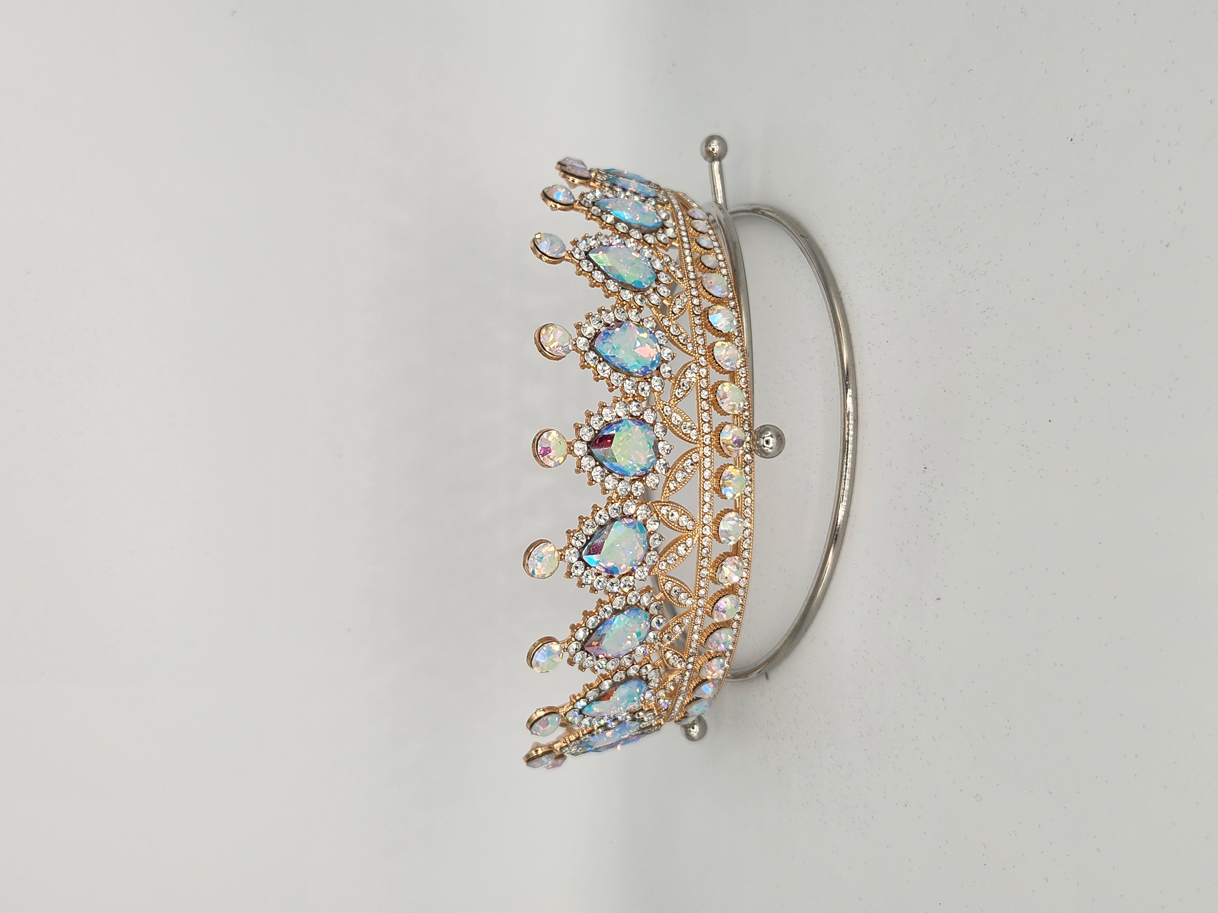 	Iris's Tiara