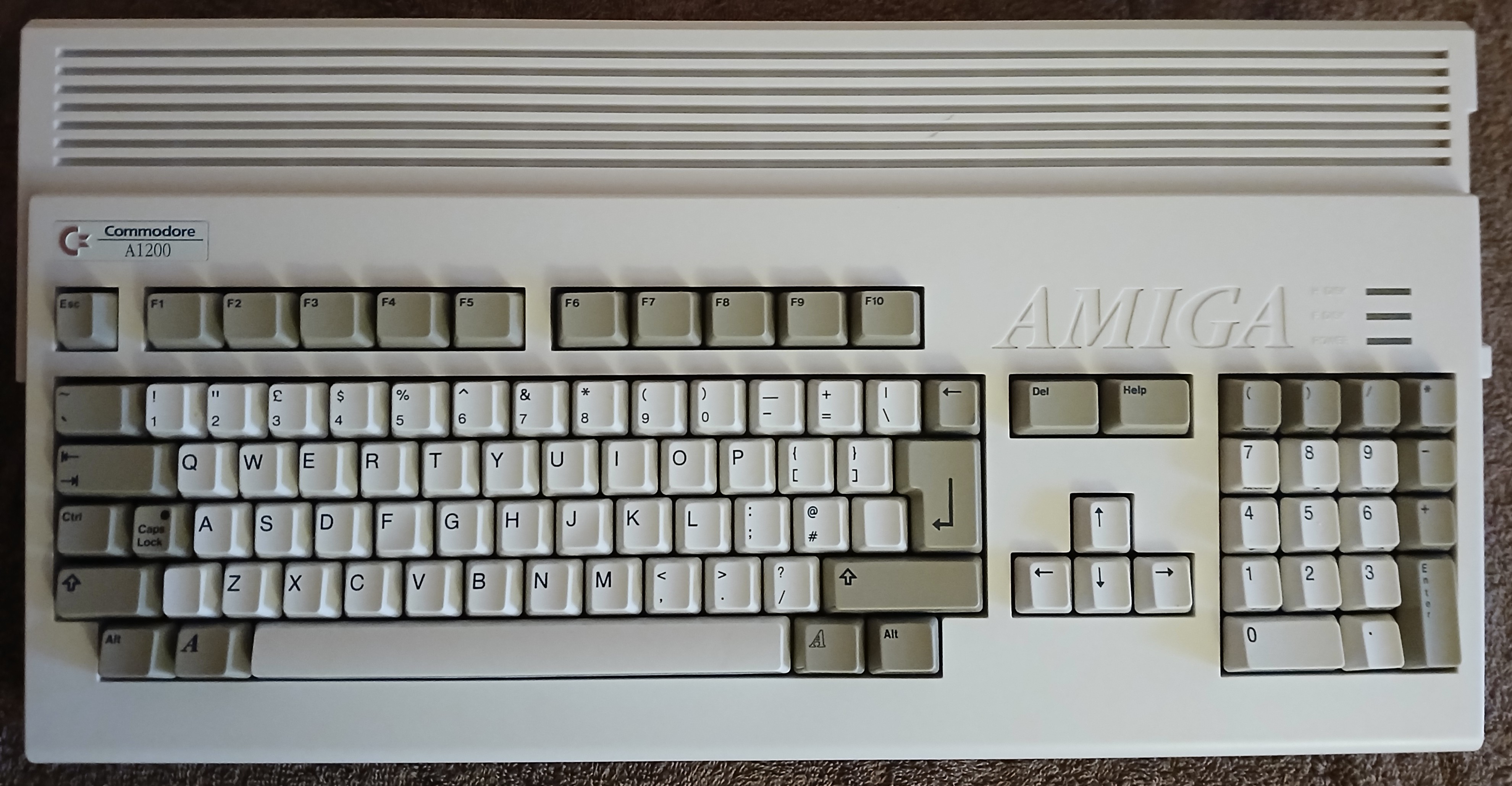 Commodore Amiga A1200 - Rev 2B - Recapped - Terriblefire 1230 Installed