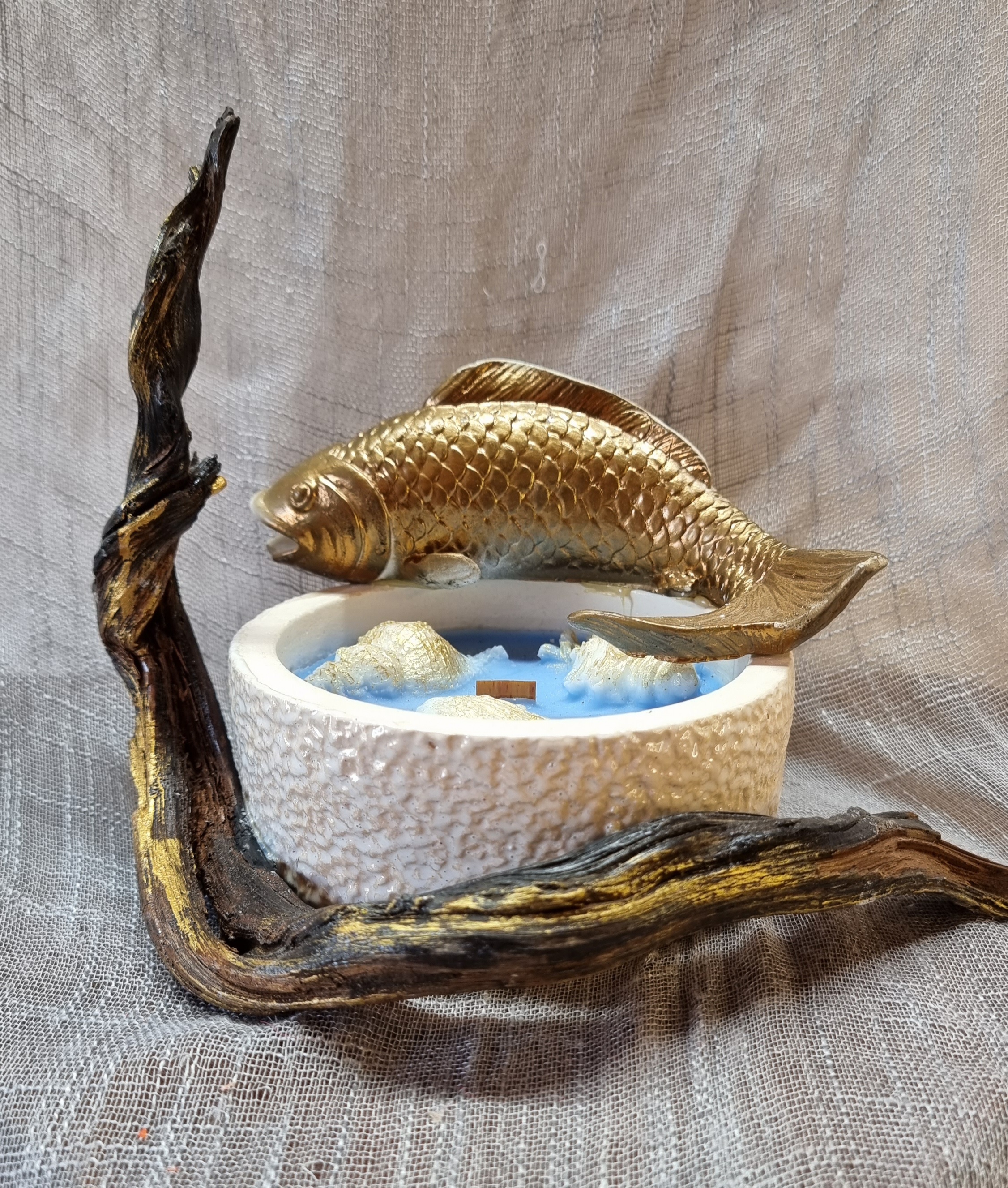 Goldfish (sandalwood scented)