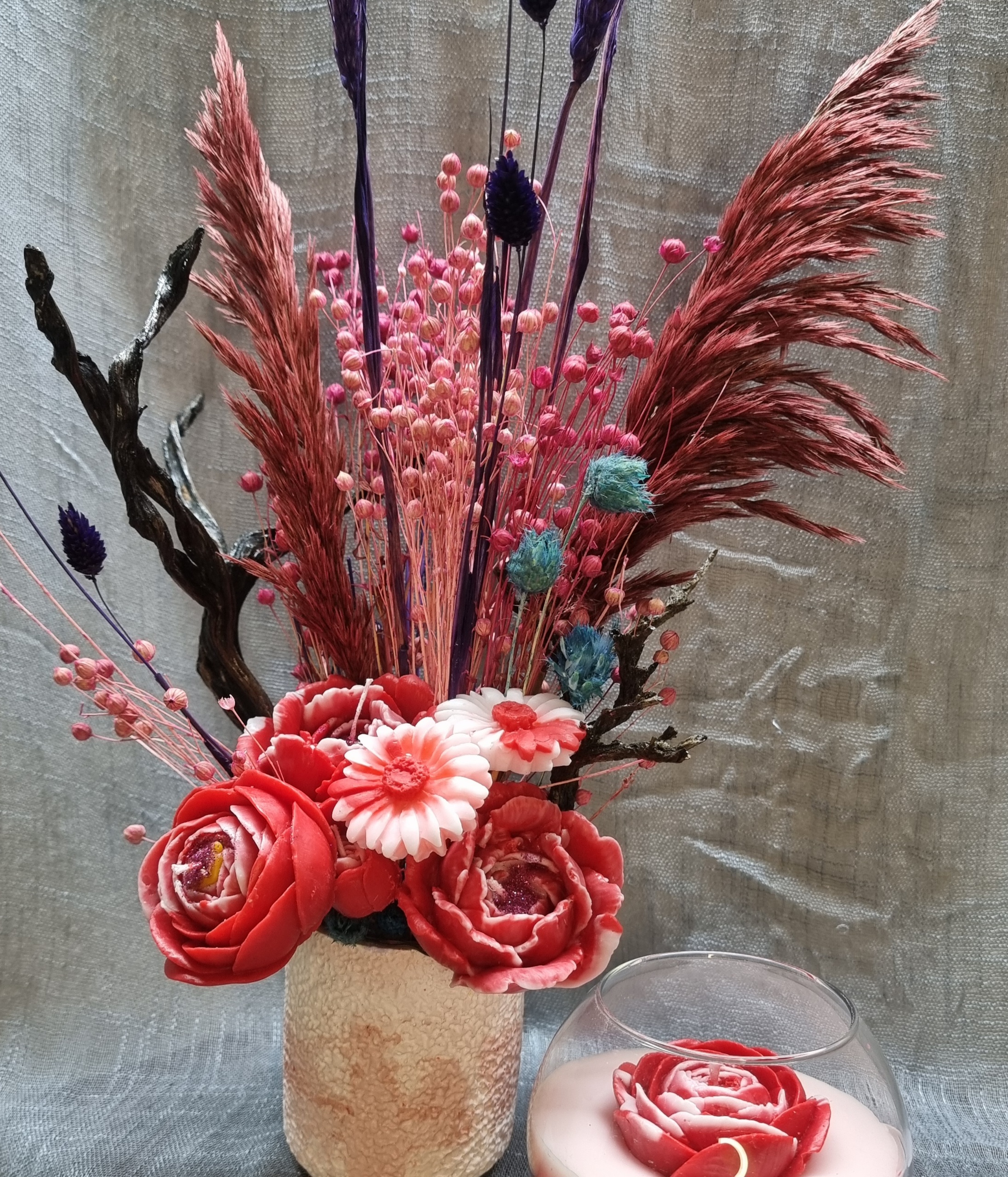 Wax flower bouquet: red theme