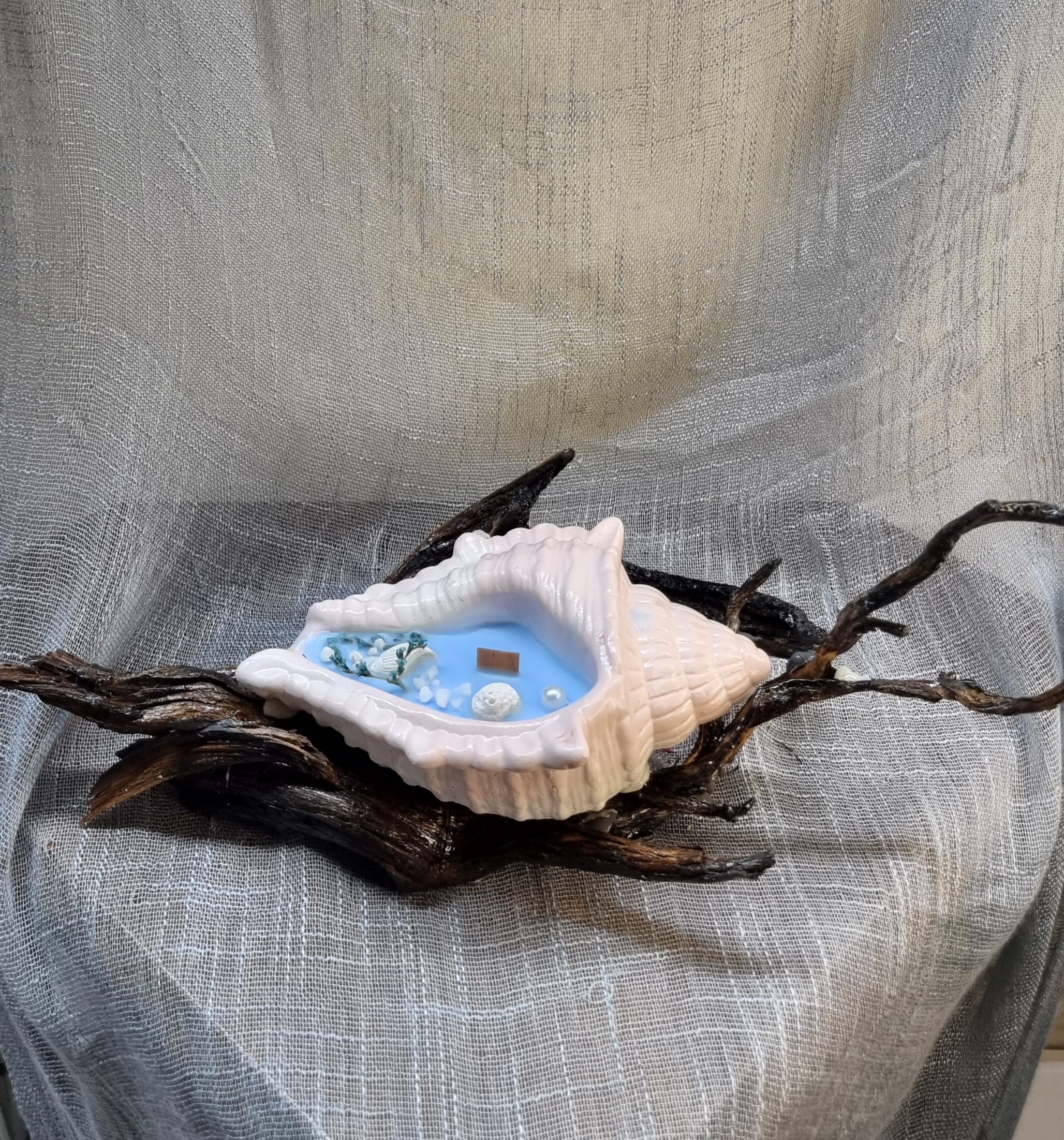 Big handmade seashell on wooden base (sea freshness scent)
