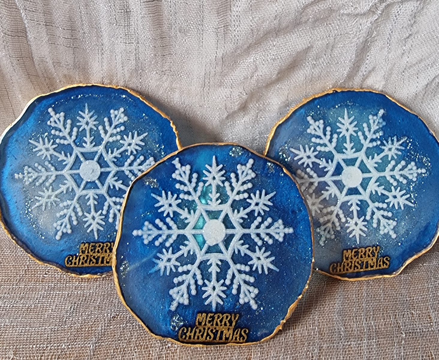 Christmas themed epoxy-resin coasters: "Snowflake" 