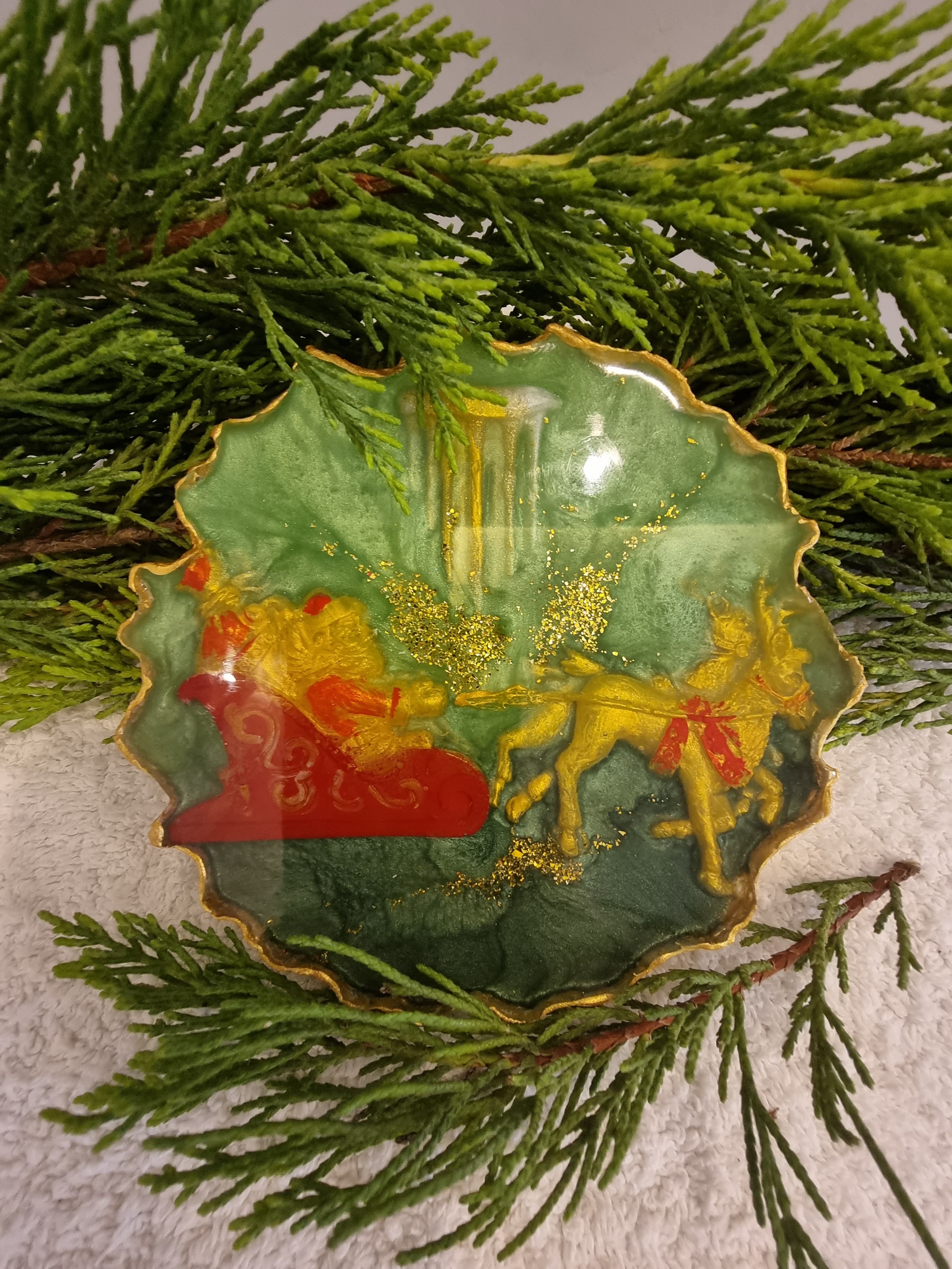Epoxy-resin coasters Christmas themed (featuring Santa Claus)