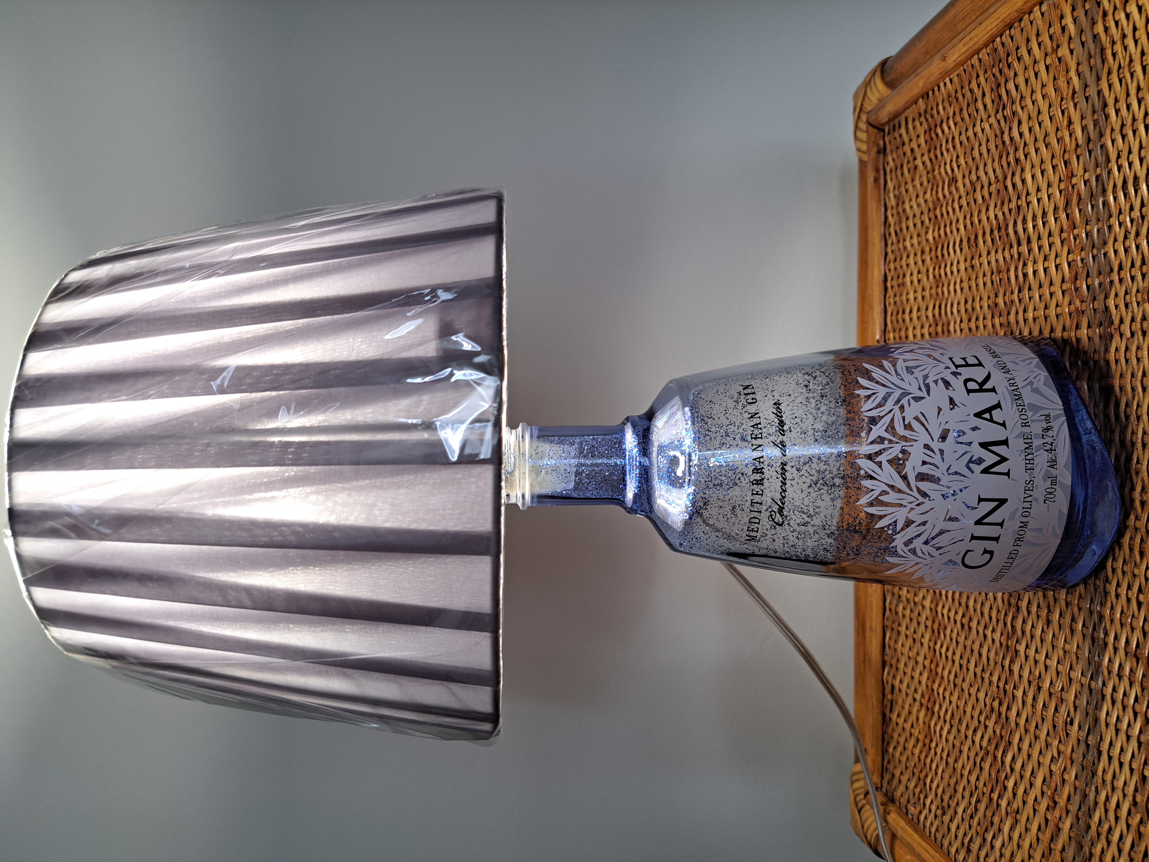 Lampada Bottiglia Gin Mare
