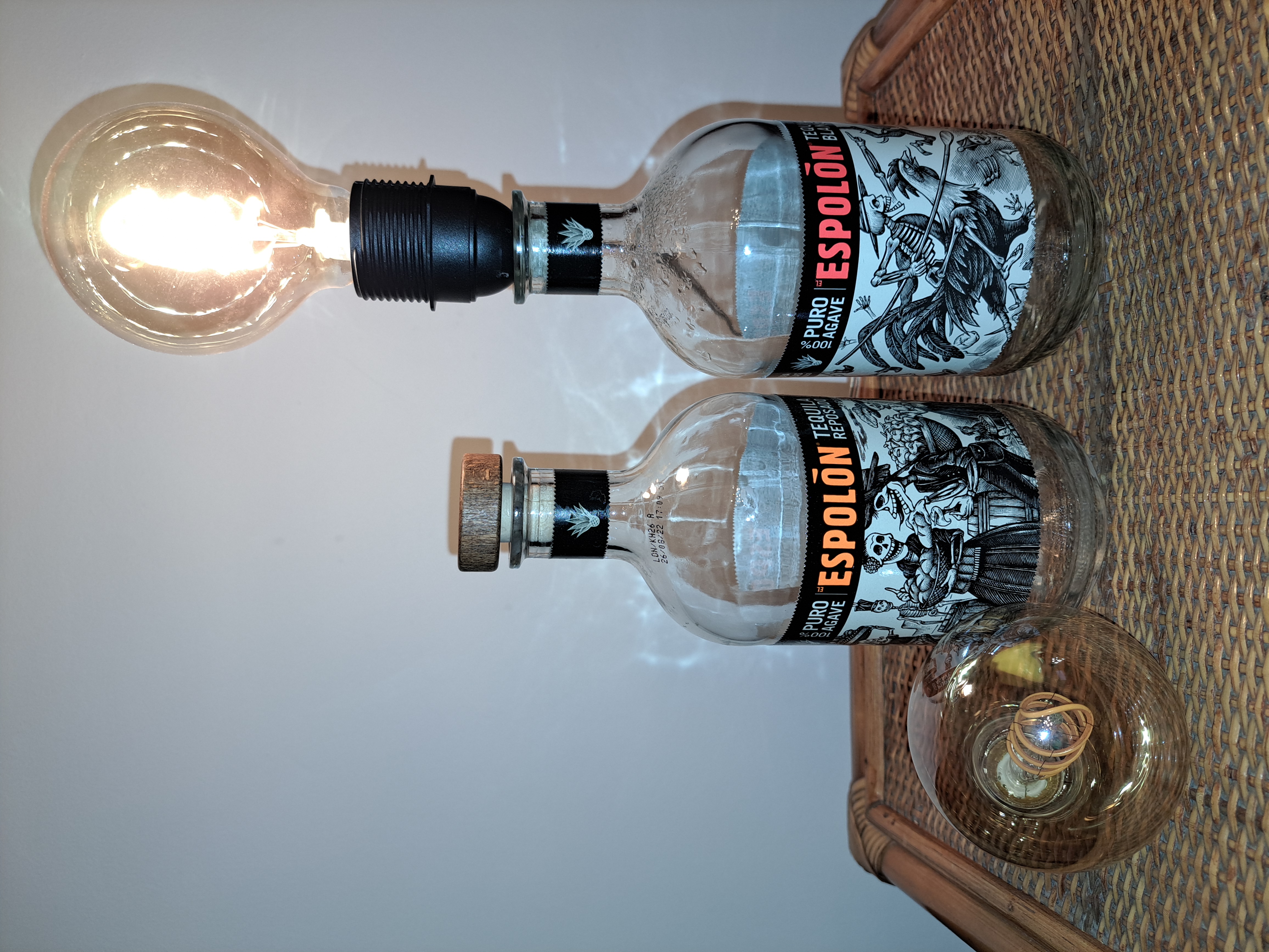 Lampada Led Bottiglia Espolon Tequila