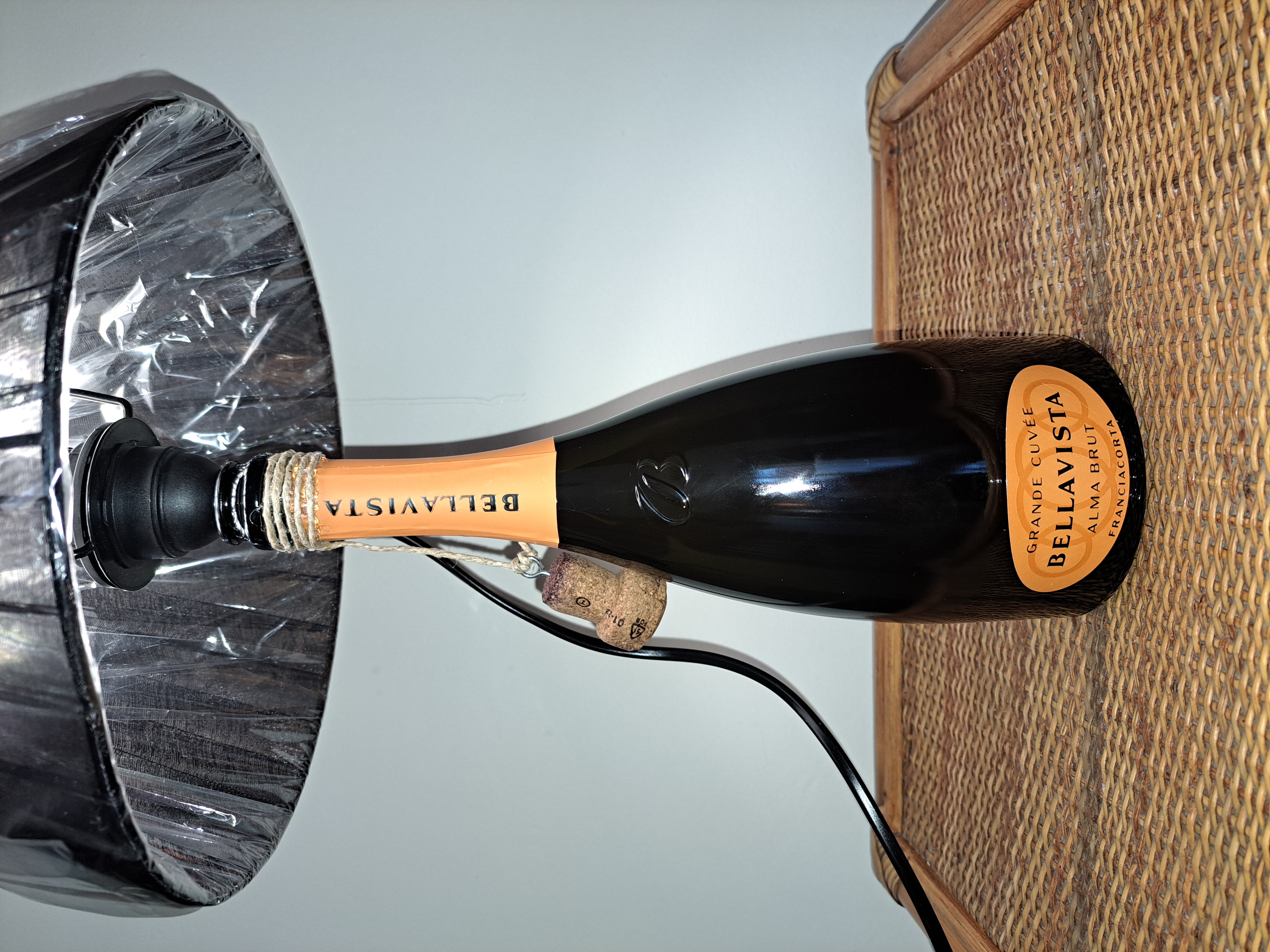 Lampada Bottiglia Bellavista Brut