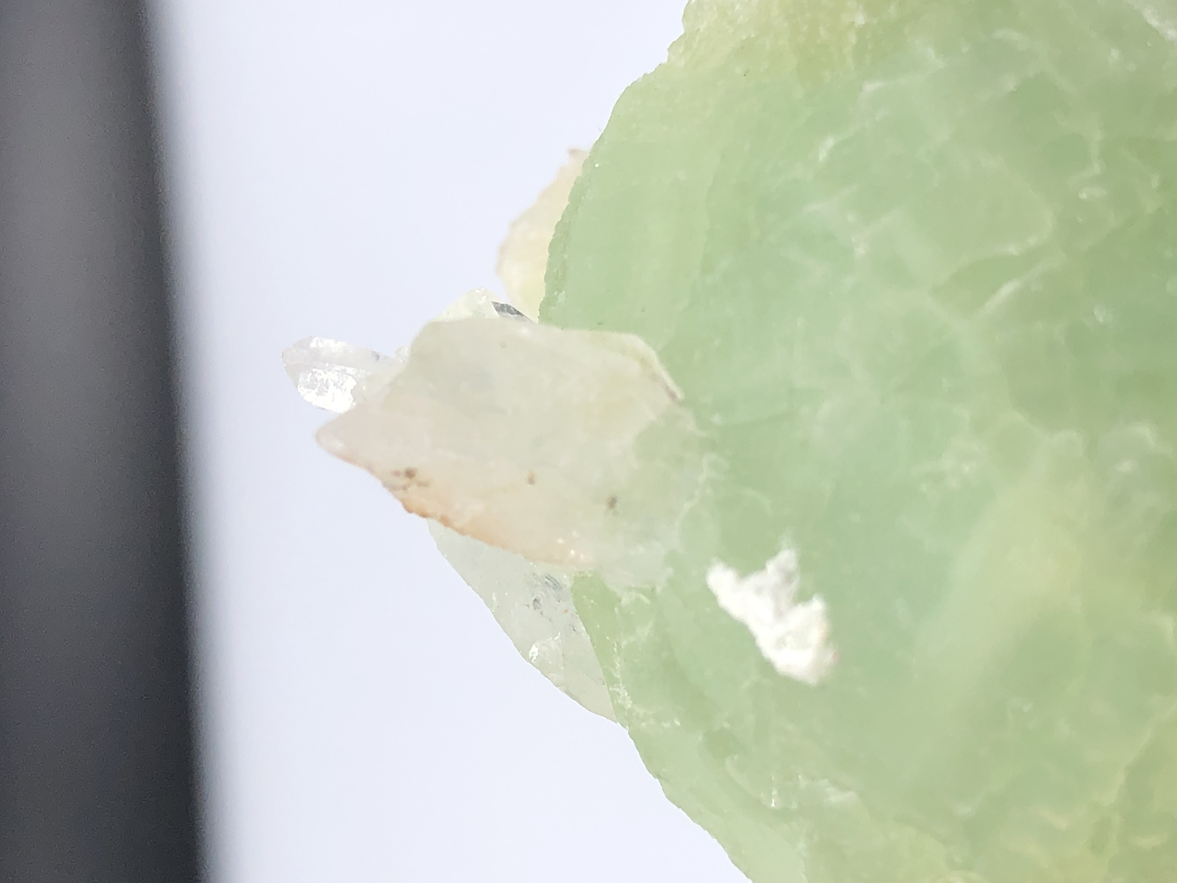 Natural Sphere Shape Prehnite in associate with Hemimorphite Crystal.