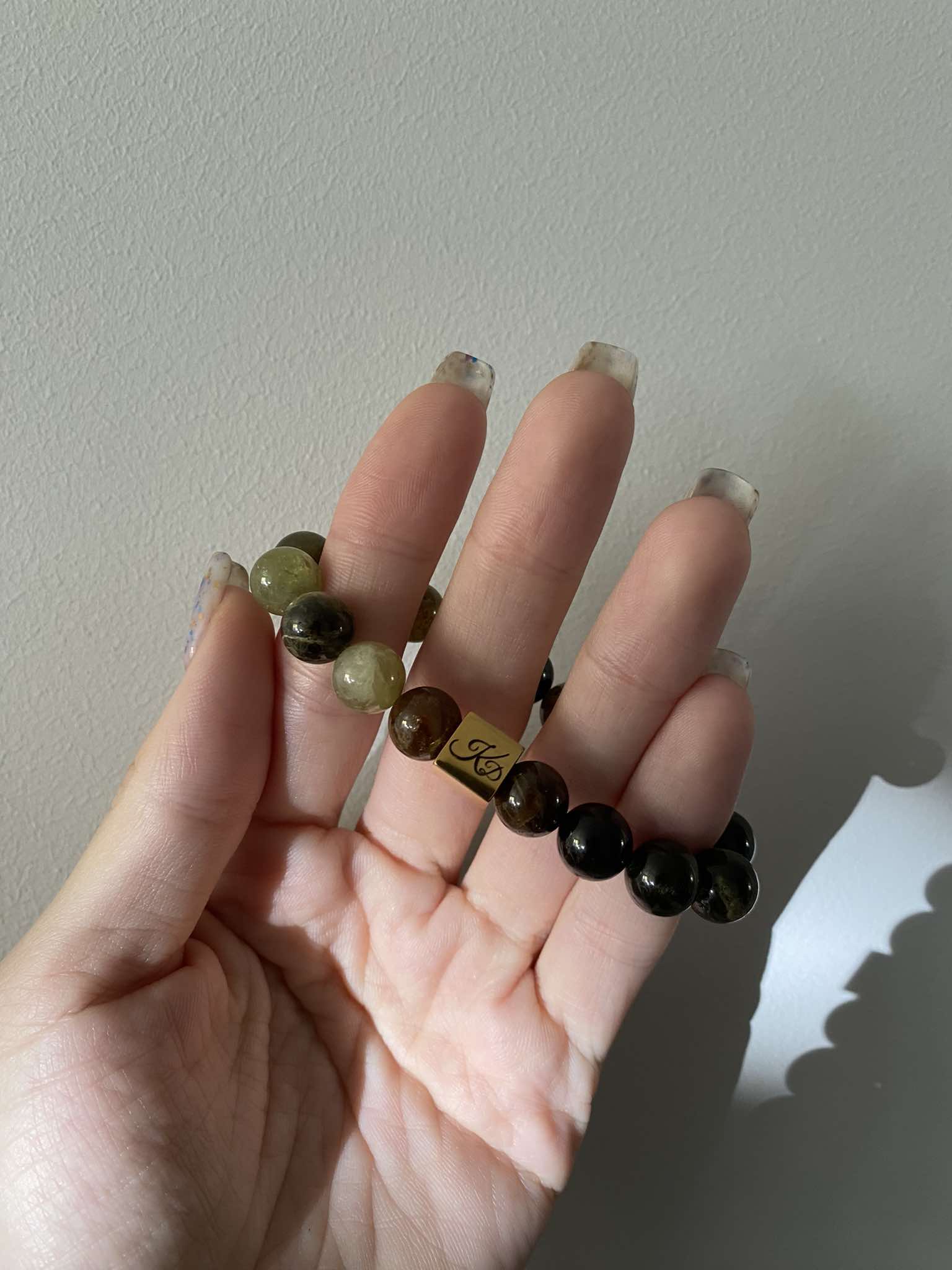 Žaliojo granato apyrankė