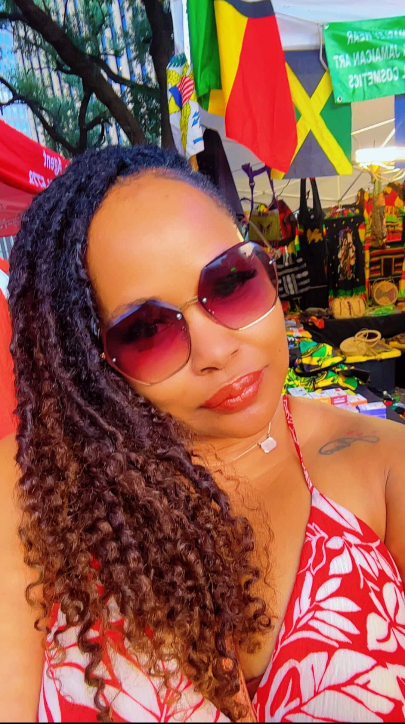 Exotic Loc Extension Kinky Curly