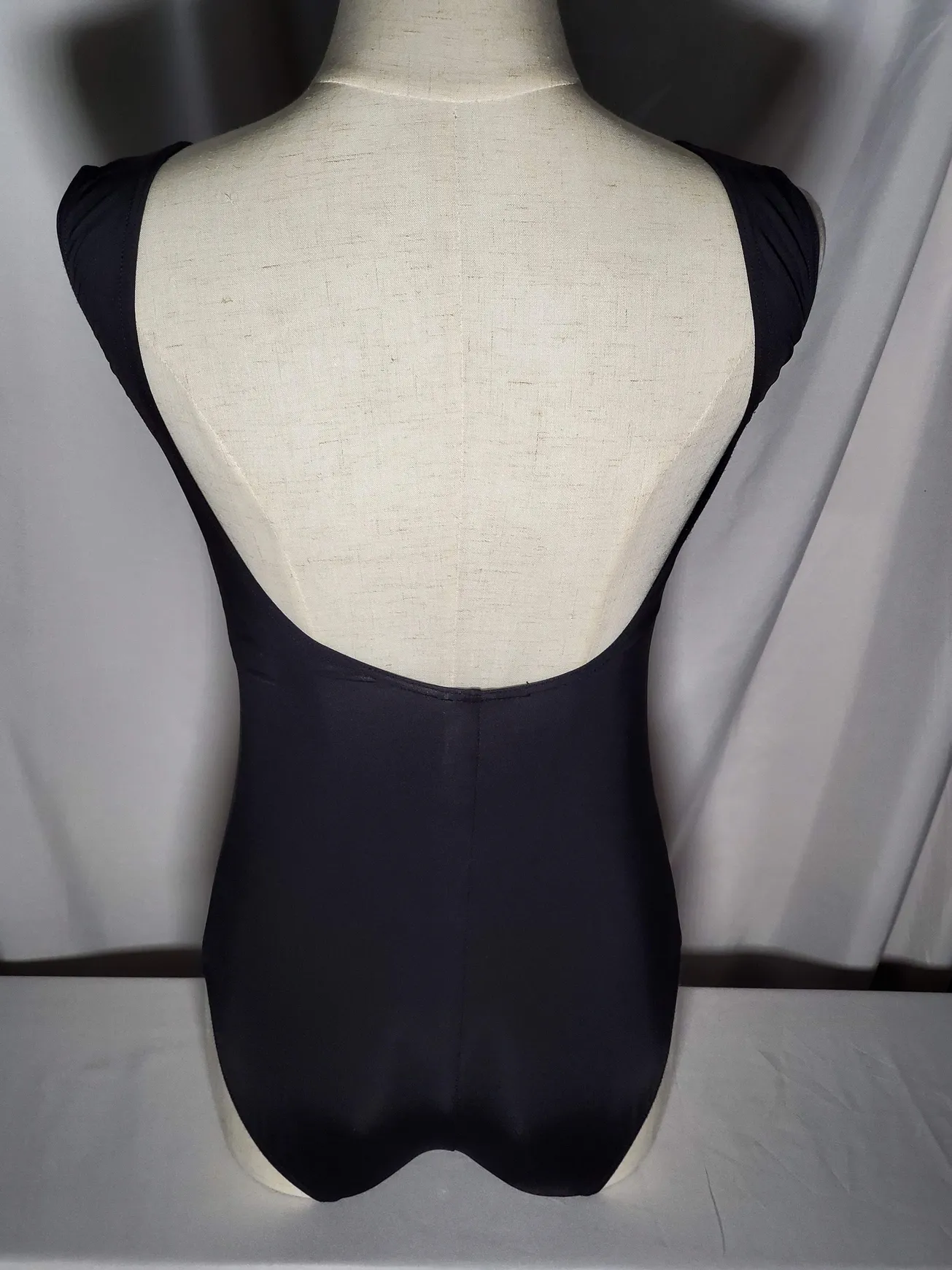 BS015 - Adult Medium