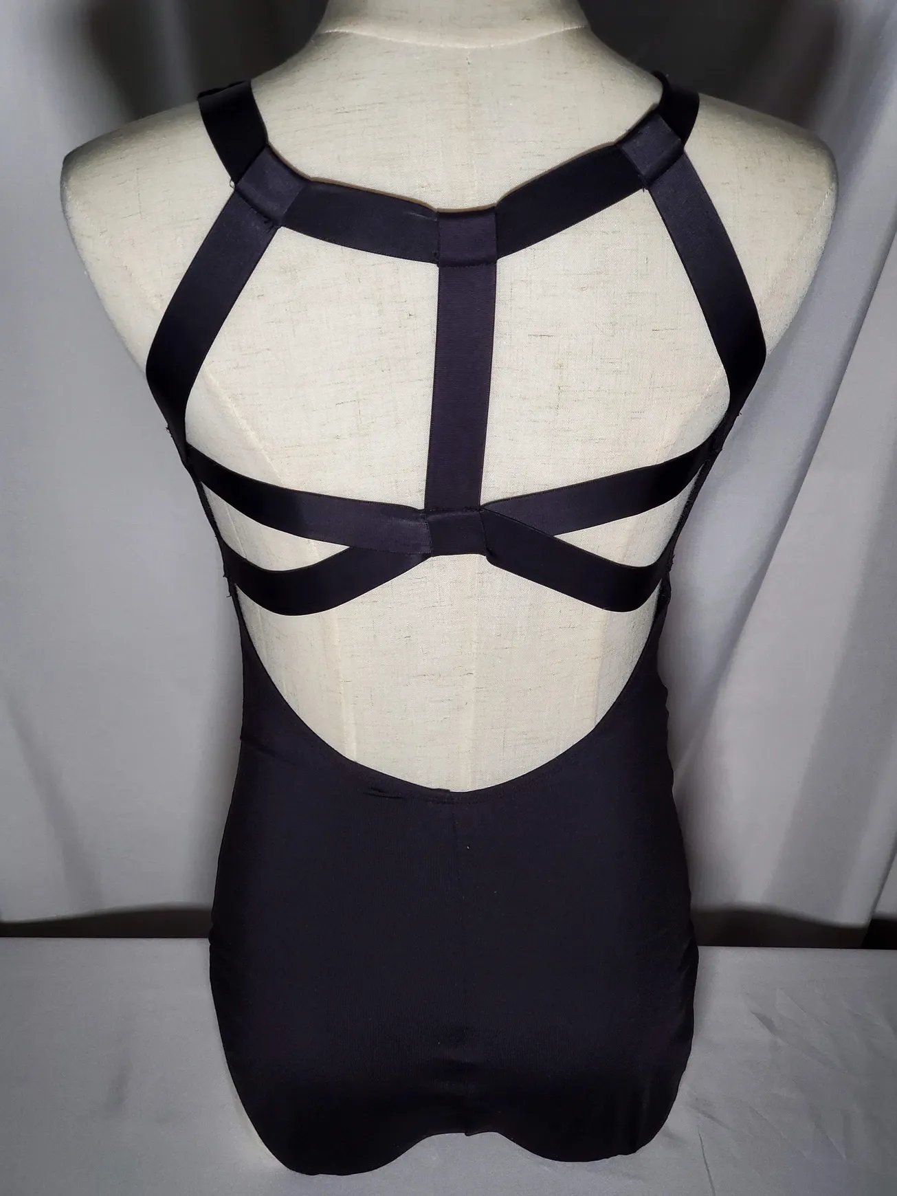 BS017 - Adult Medium 