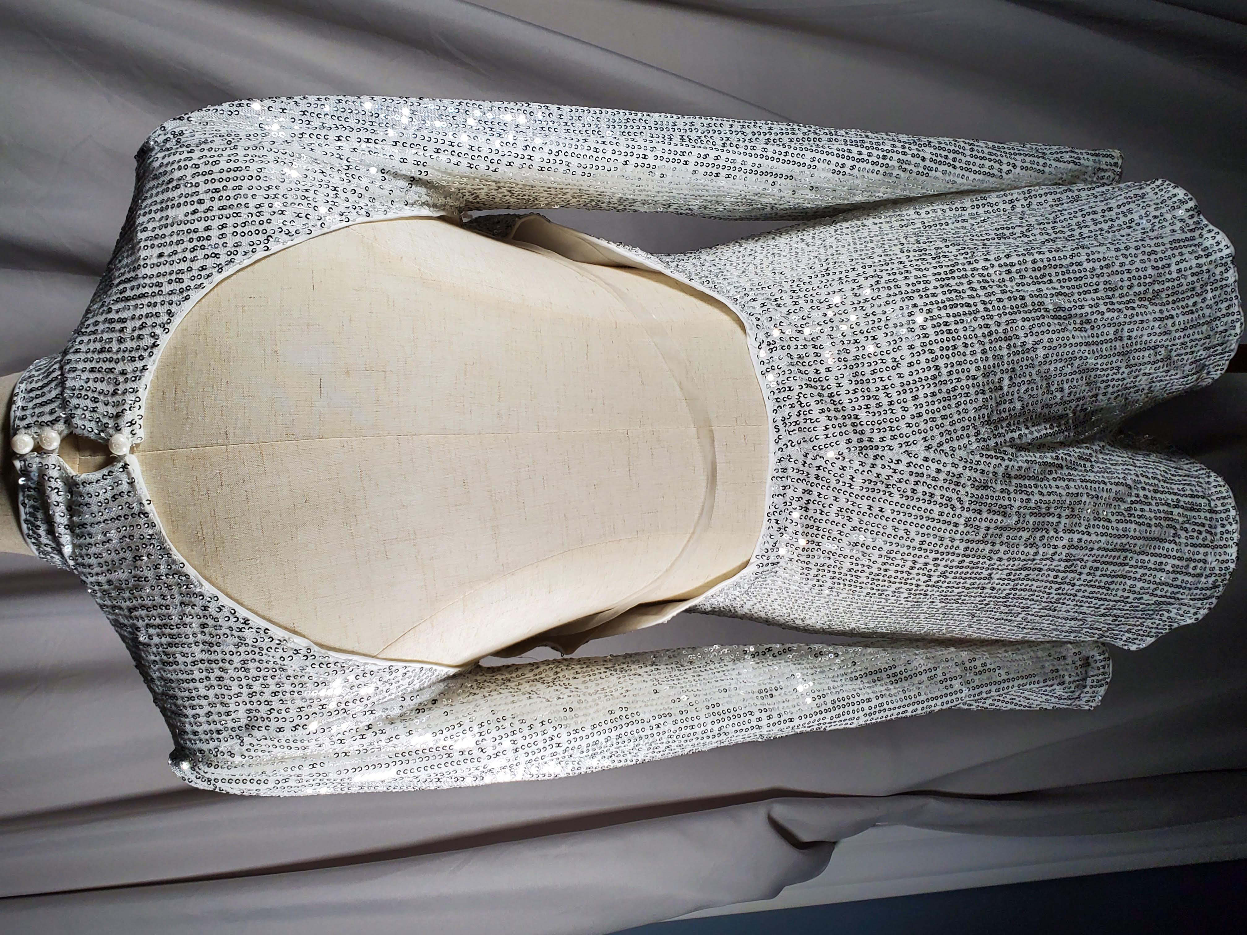 DAN061 - Adult Medium