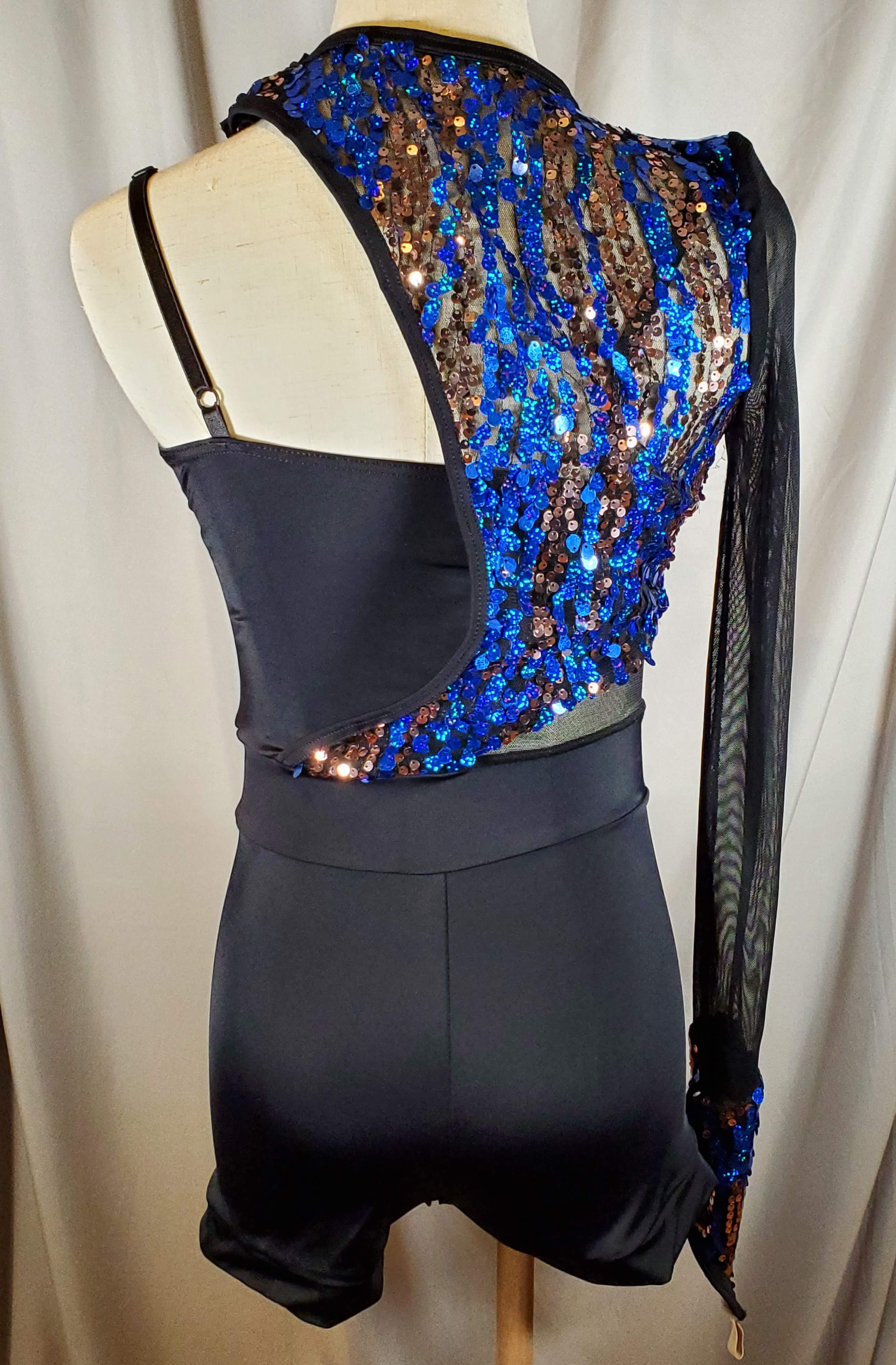 DAN070 - Adult Small