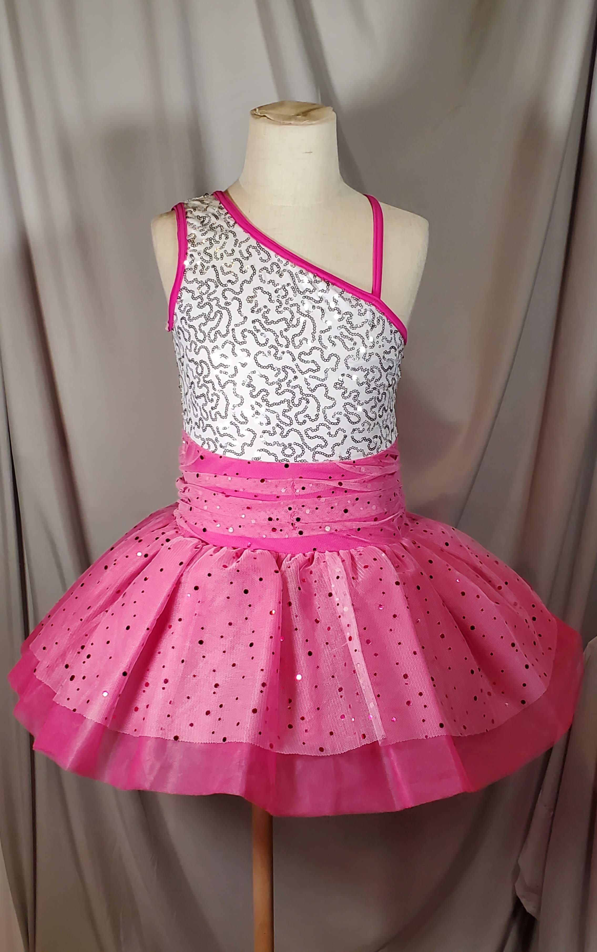 DAN324 - Child Medium