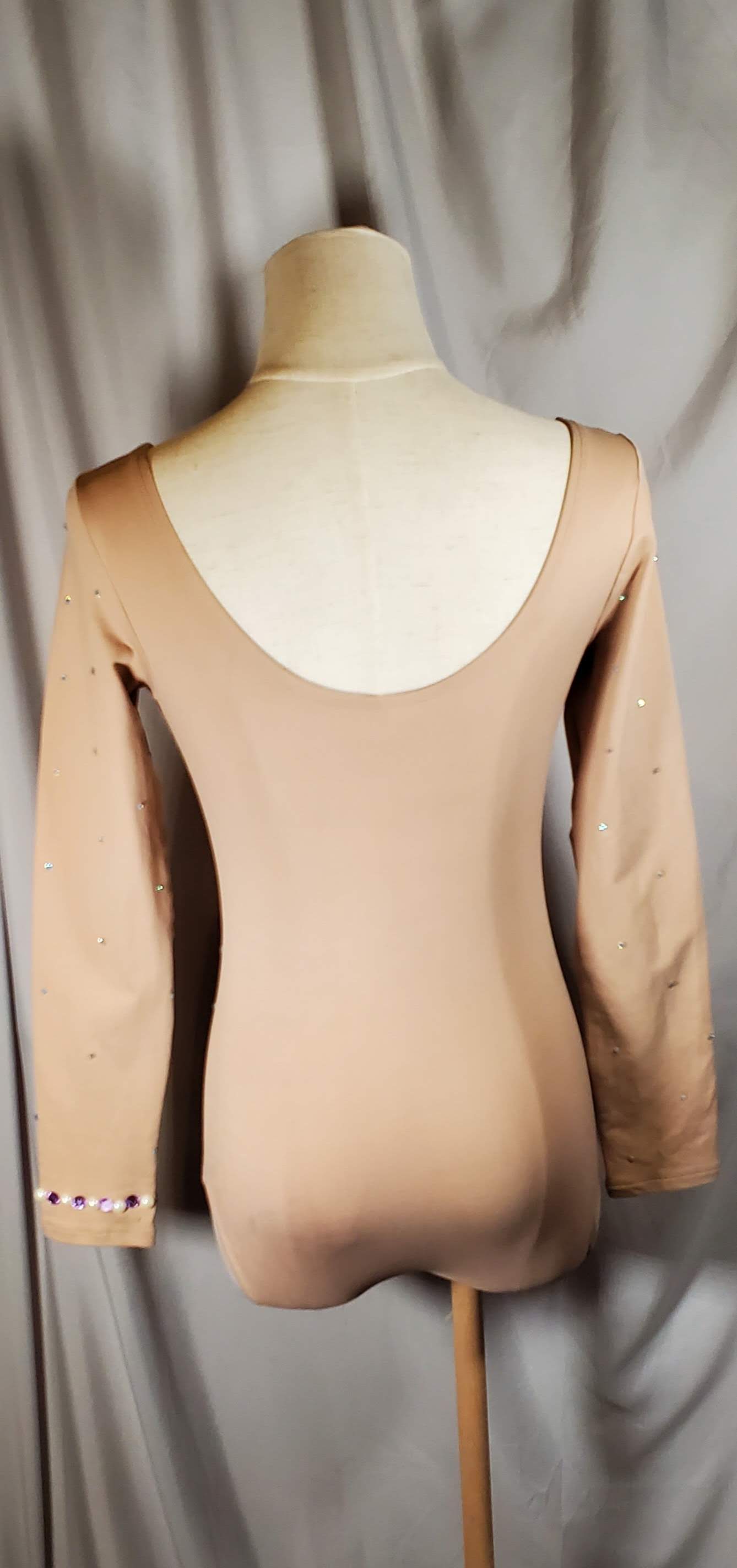 DAN369 - Medium Adult