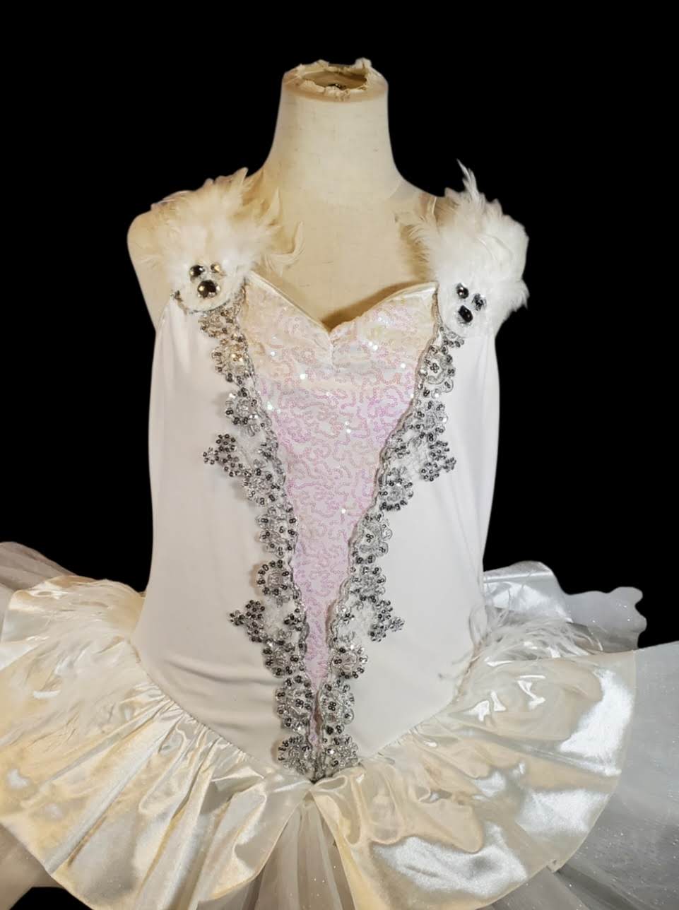 DAN392 - Adult XXLarge  (2 available)