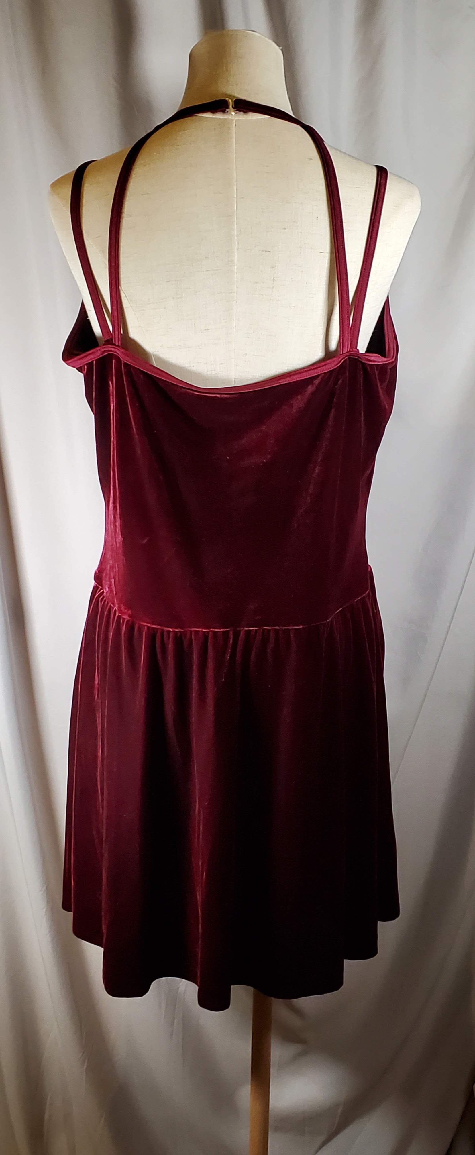 DAN415 - Adult XXLarge  (2 available)