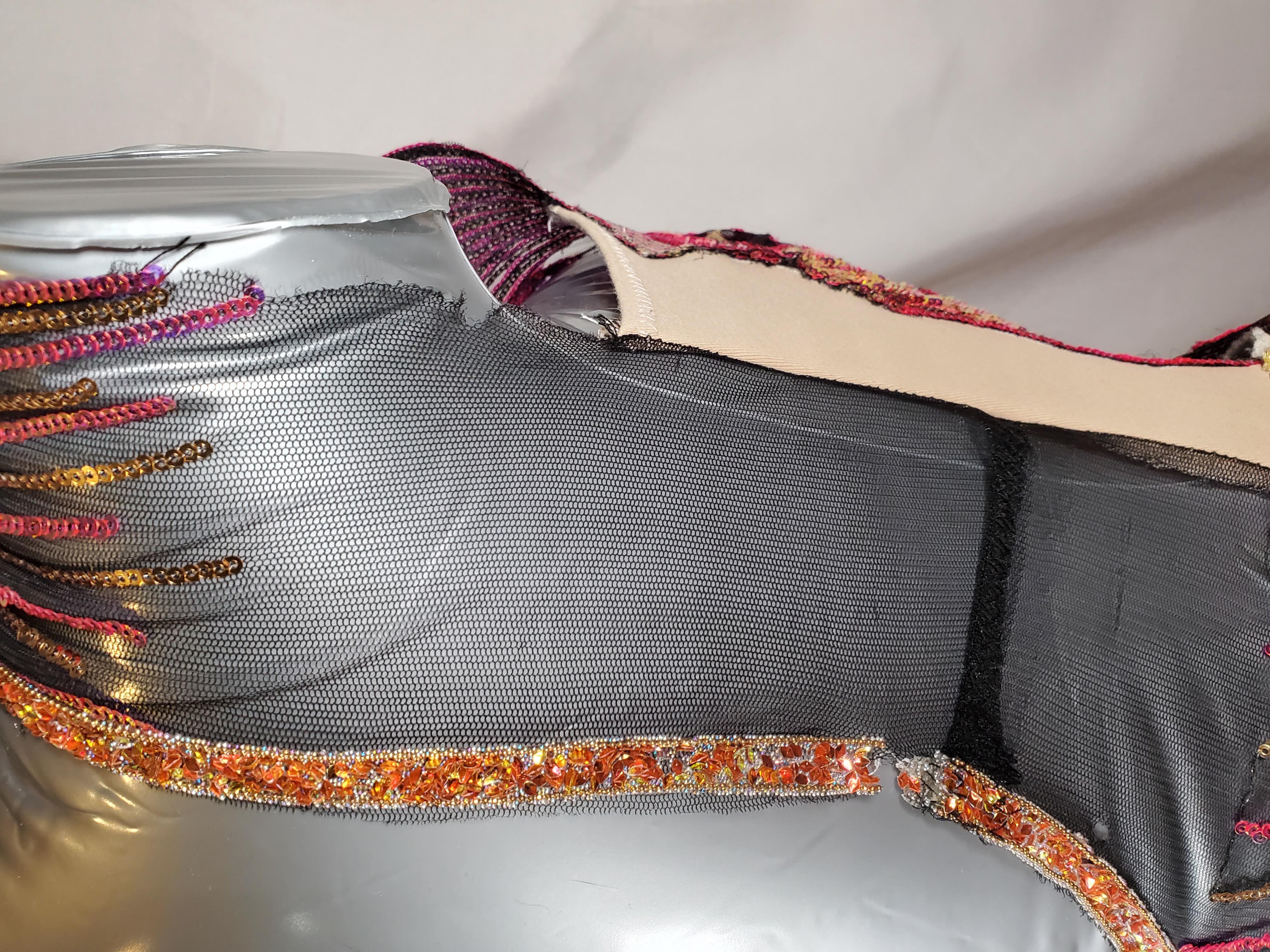 DAN215 - Adult Small