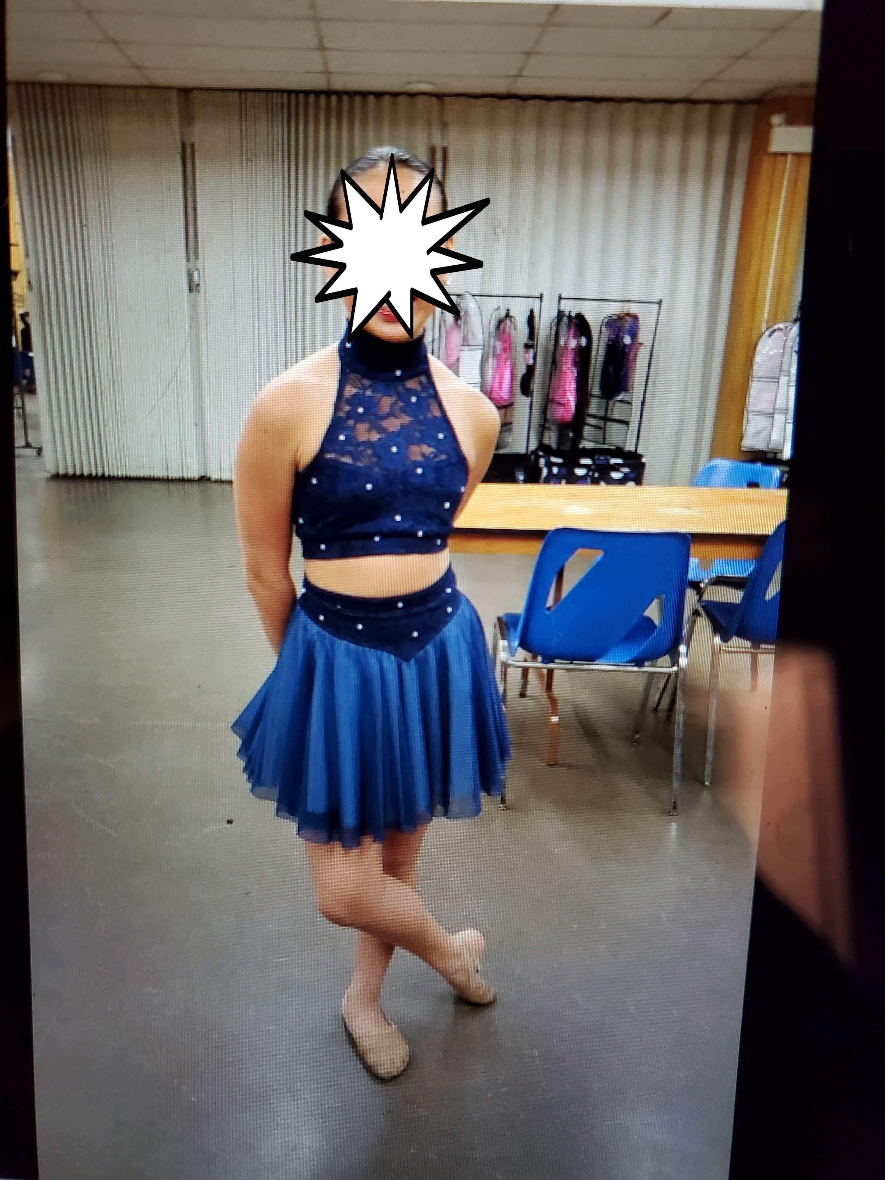 DAN097 - Child Large/Adult X-Small   PENDING