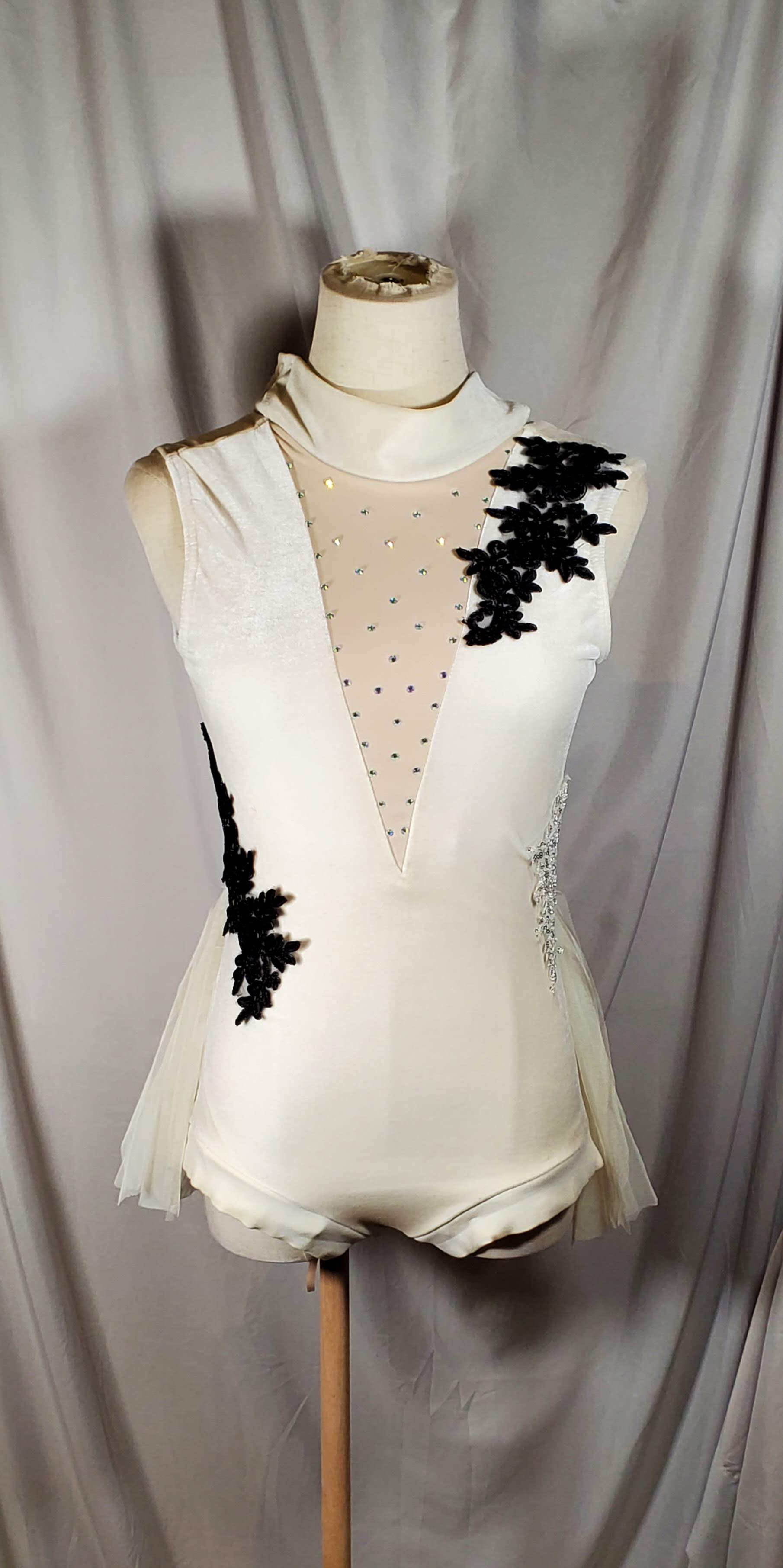 DAN353 - Adult Small