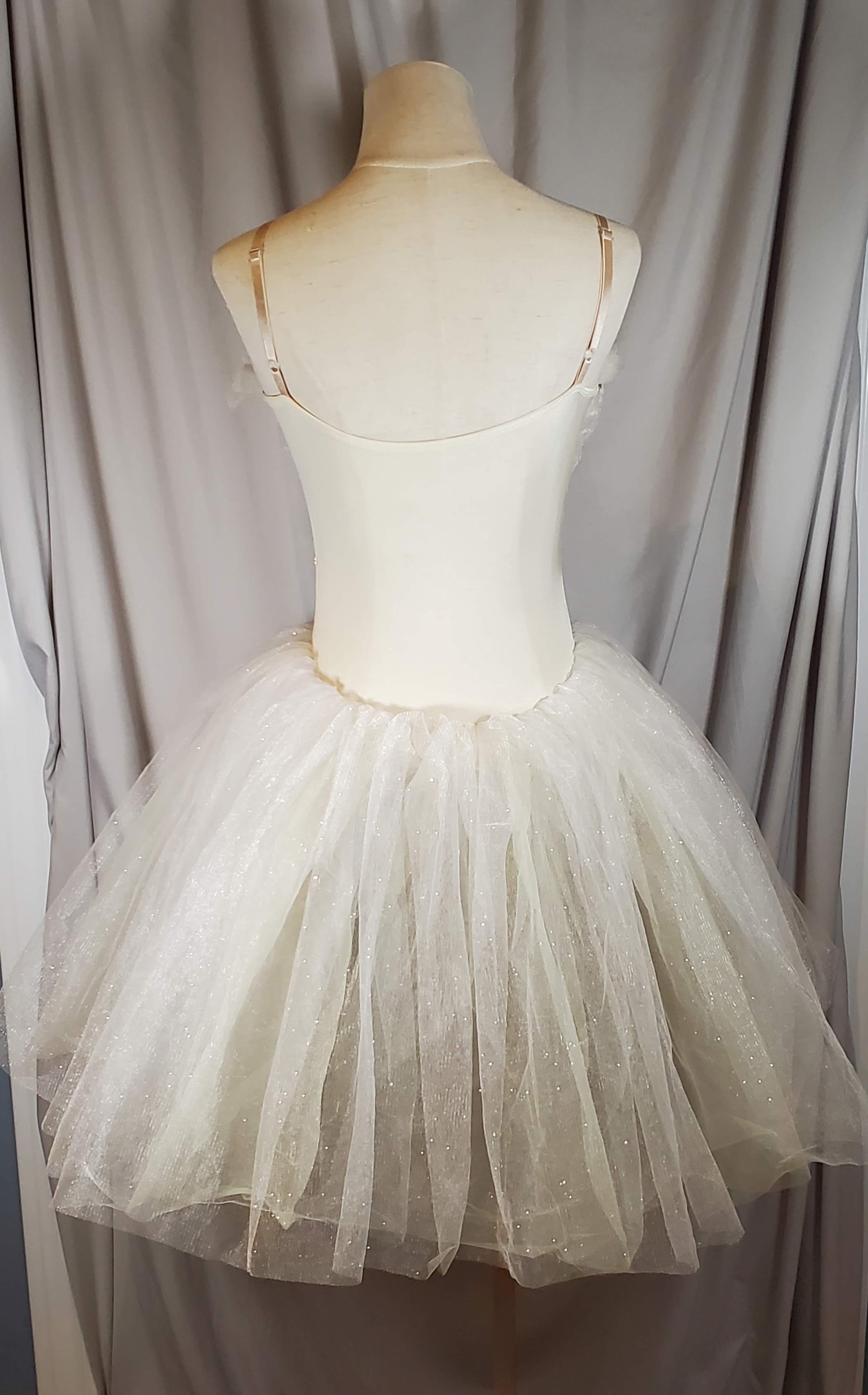 DAN229 - Adult Small   PENDING