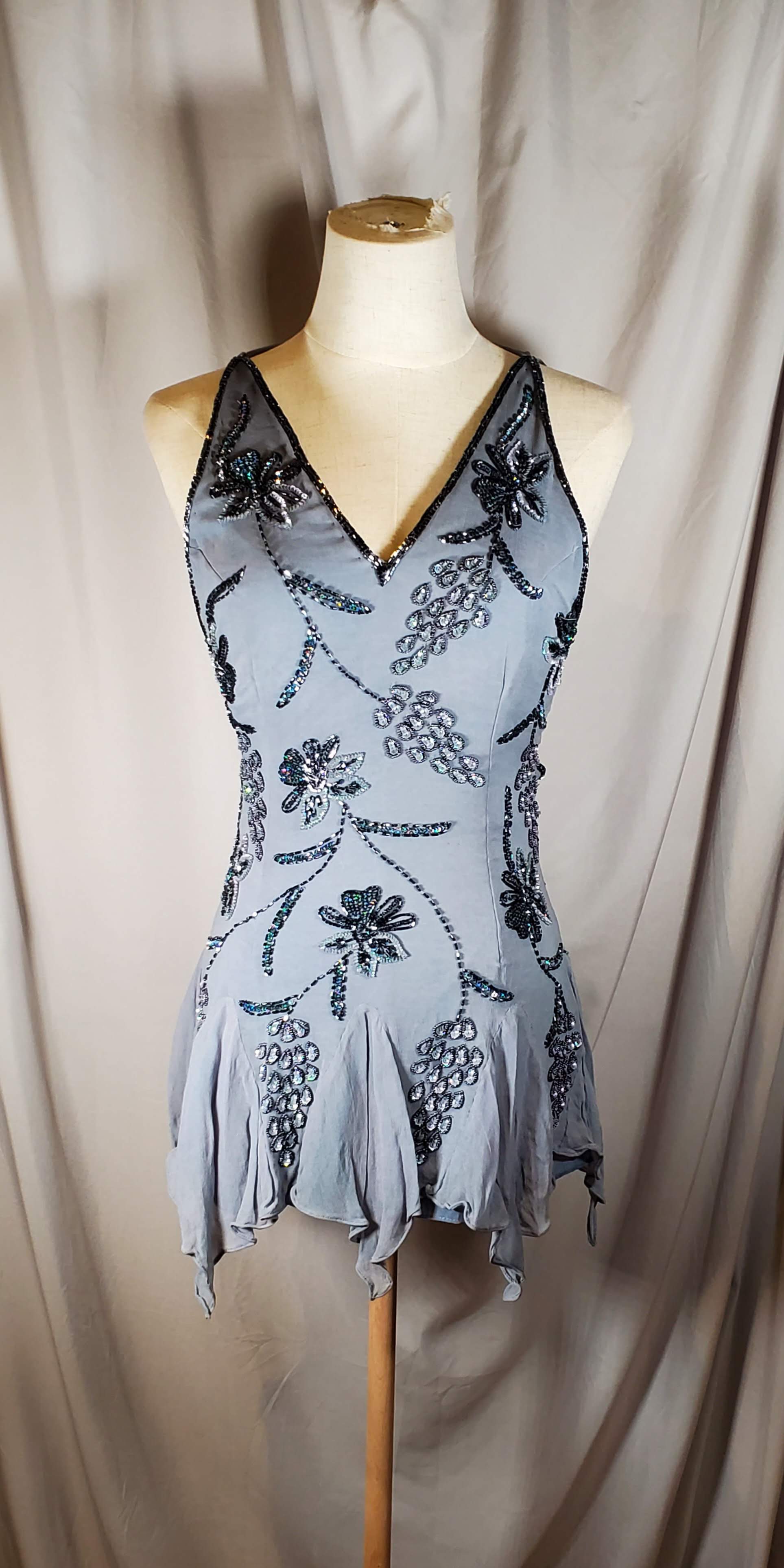 DAN252 - Adult Small   PENDING