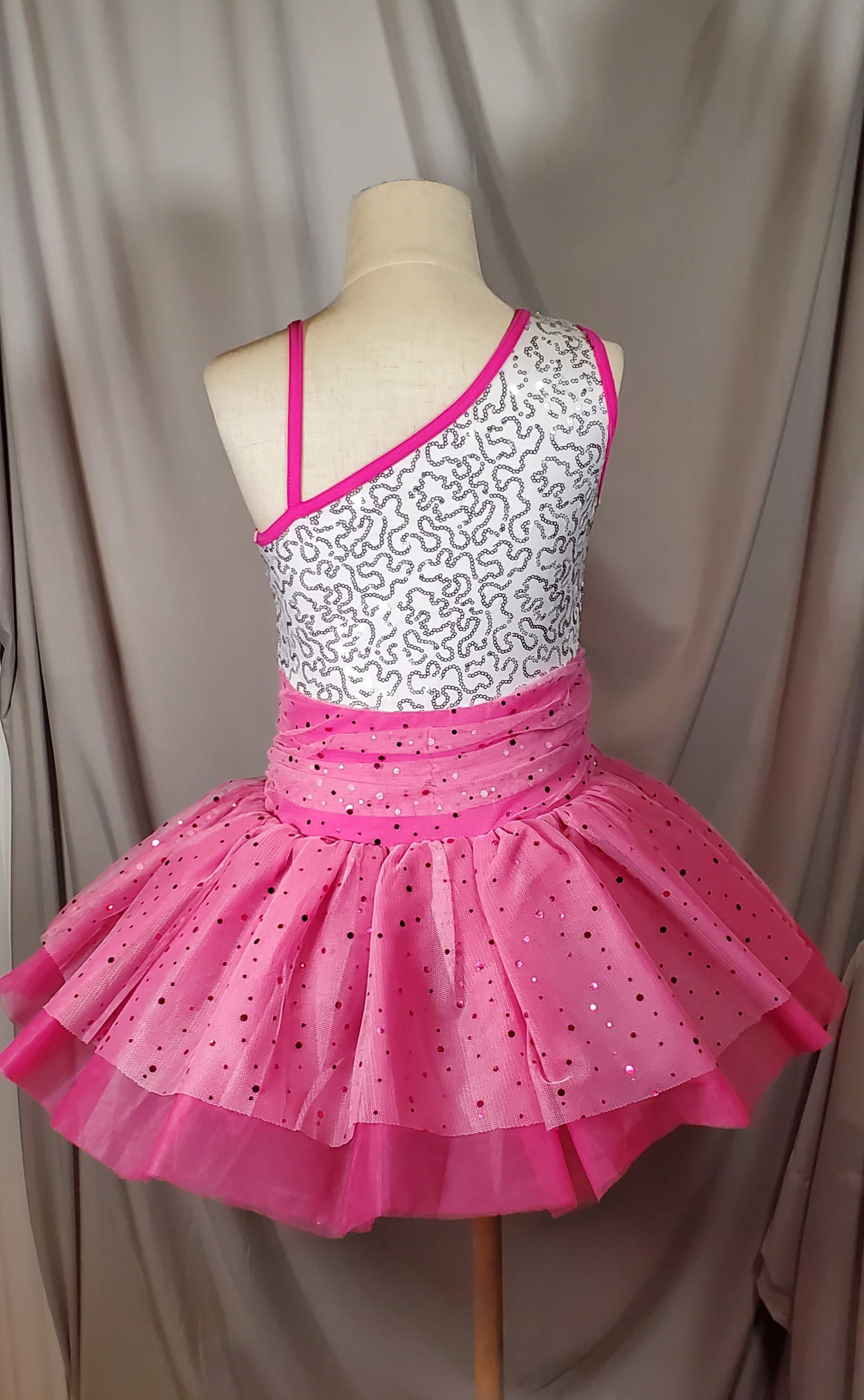 DAN324 - Child Medium