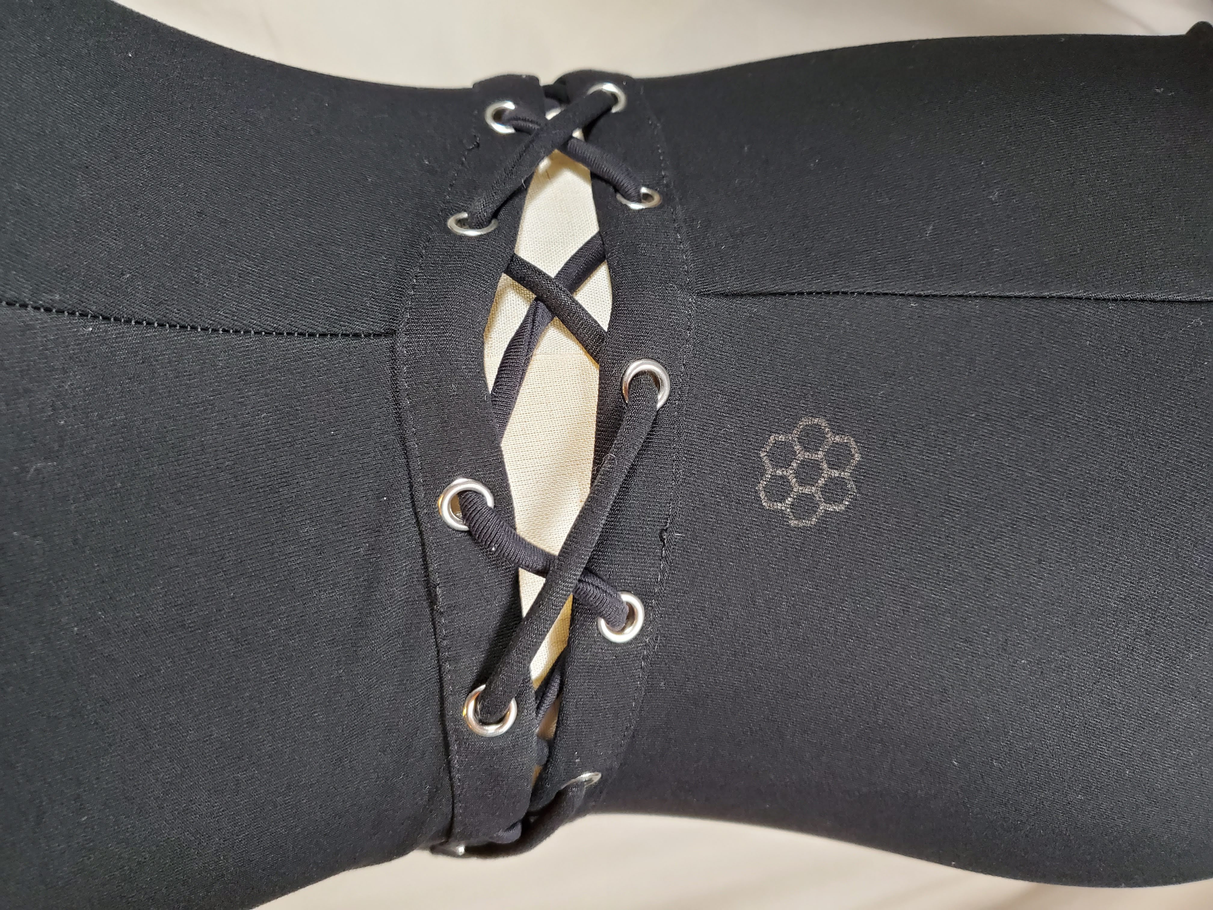 BS058 - Adult Medium