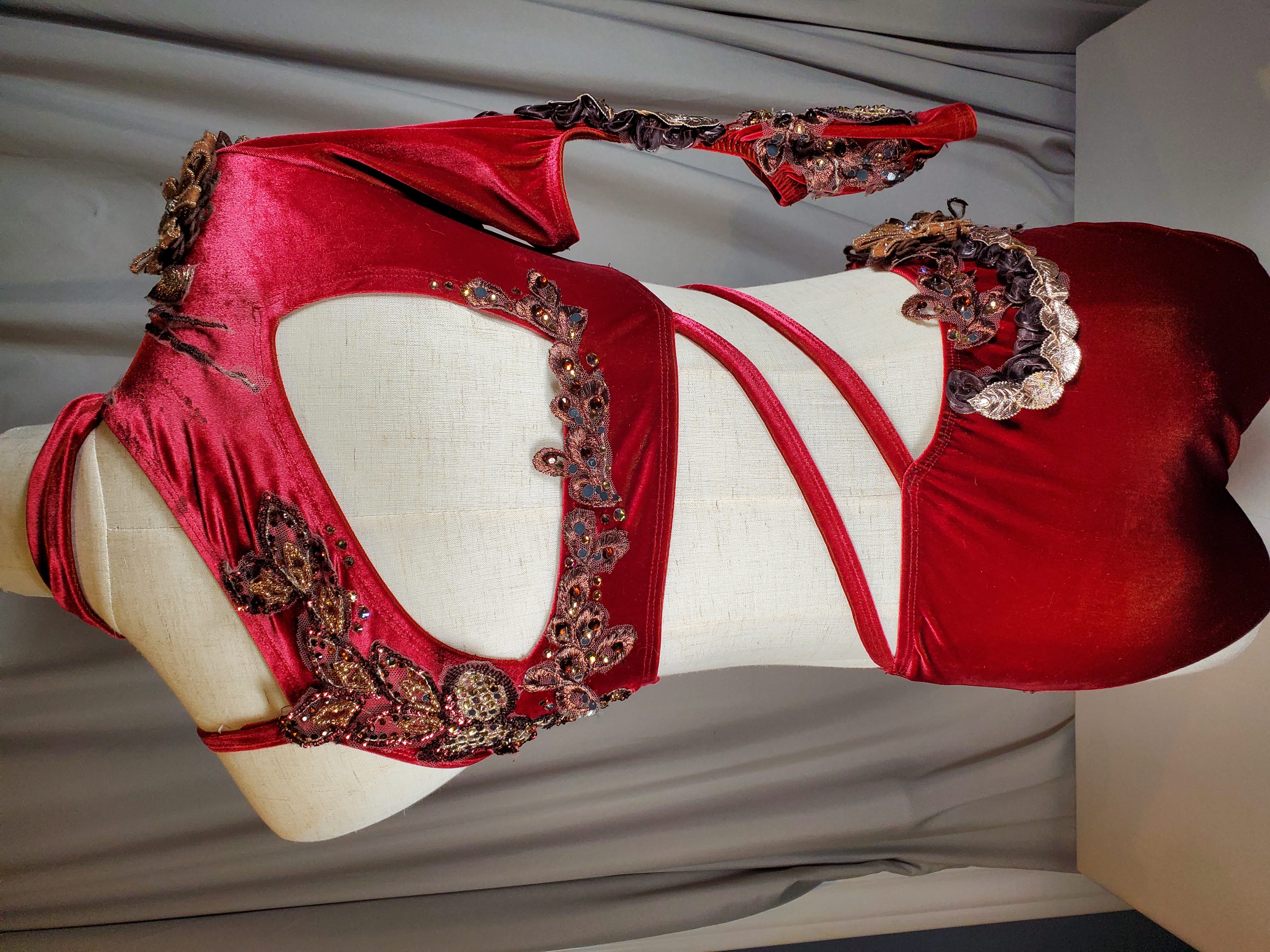 DAN212 - Adult Small