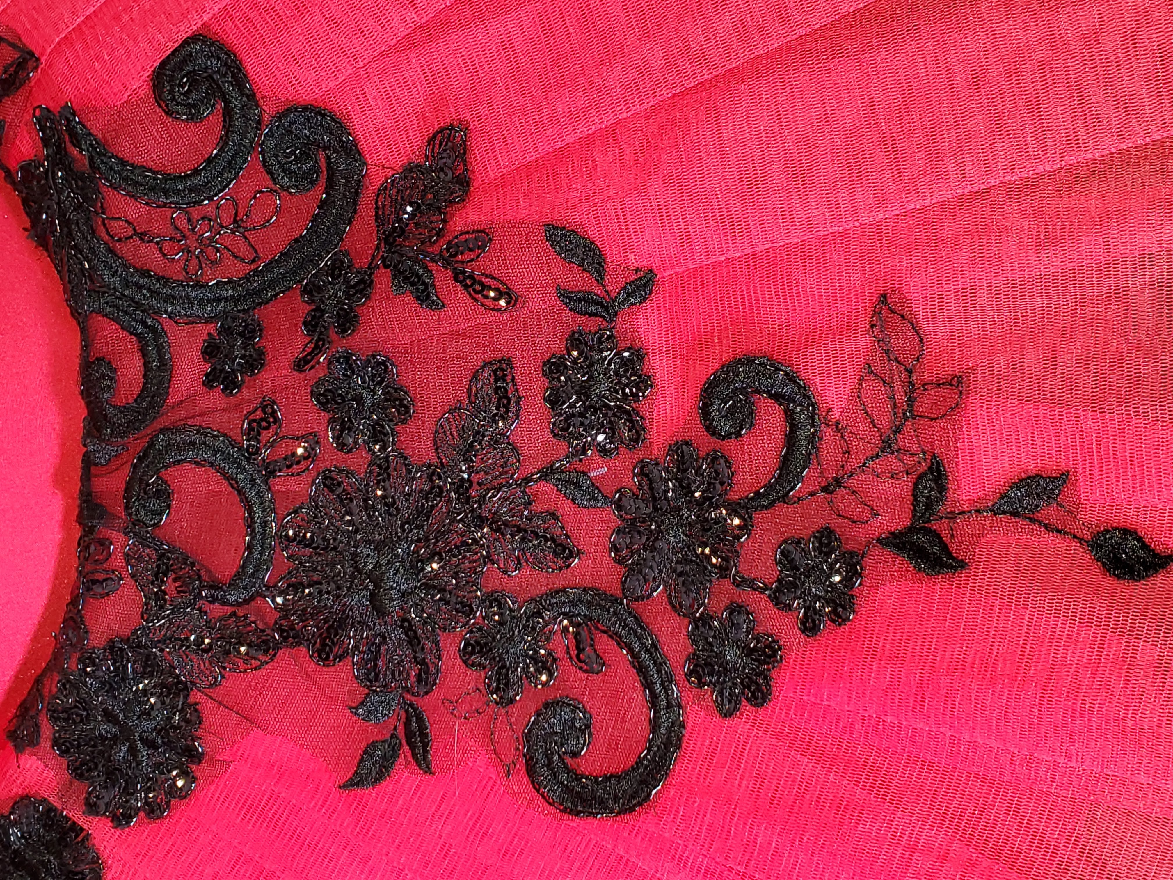 DAN345 - Adult Medium  