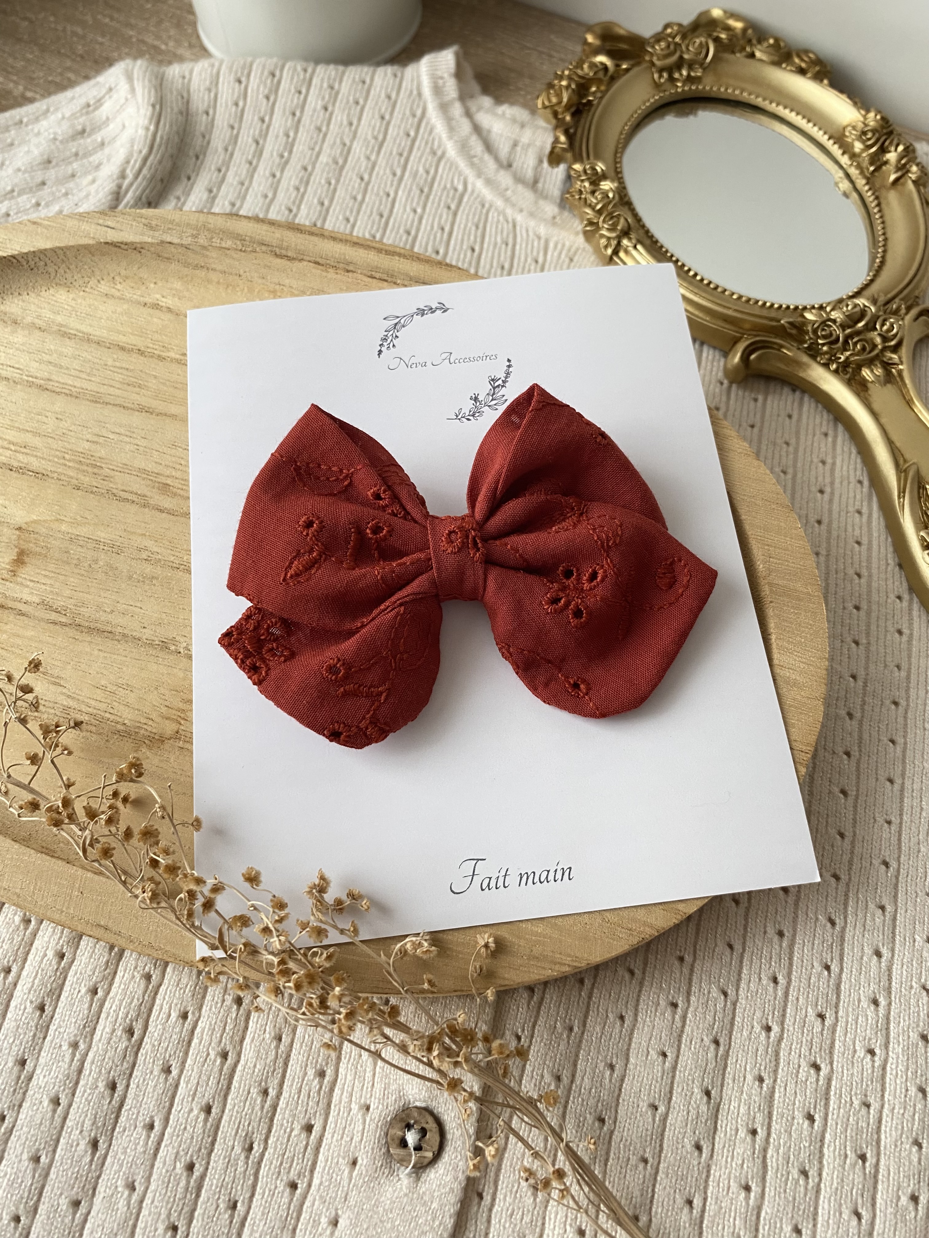 Nœud broderie anglaise rouille L