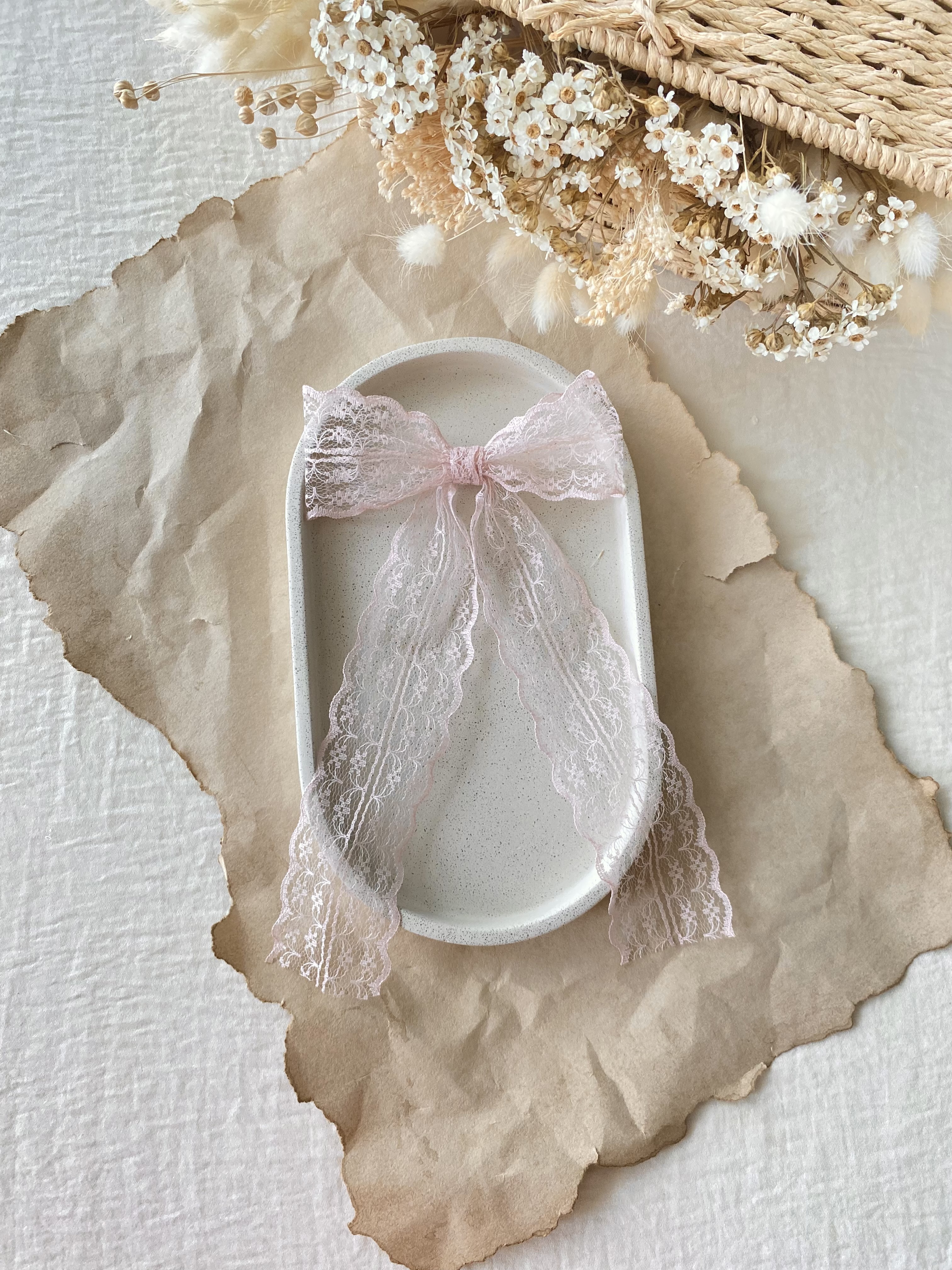 Noeud dentelle fine XL rose poudre