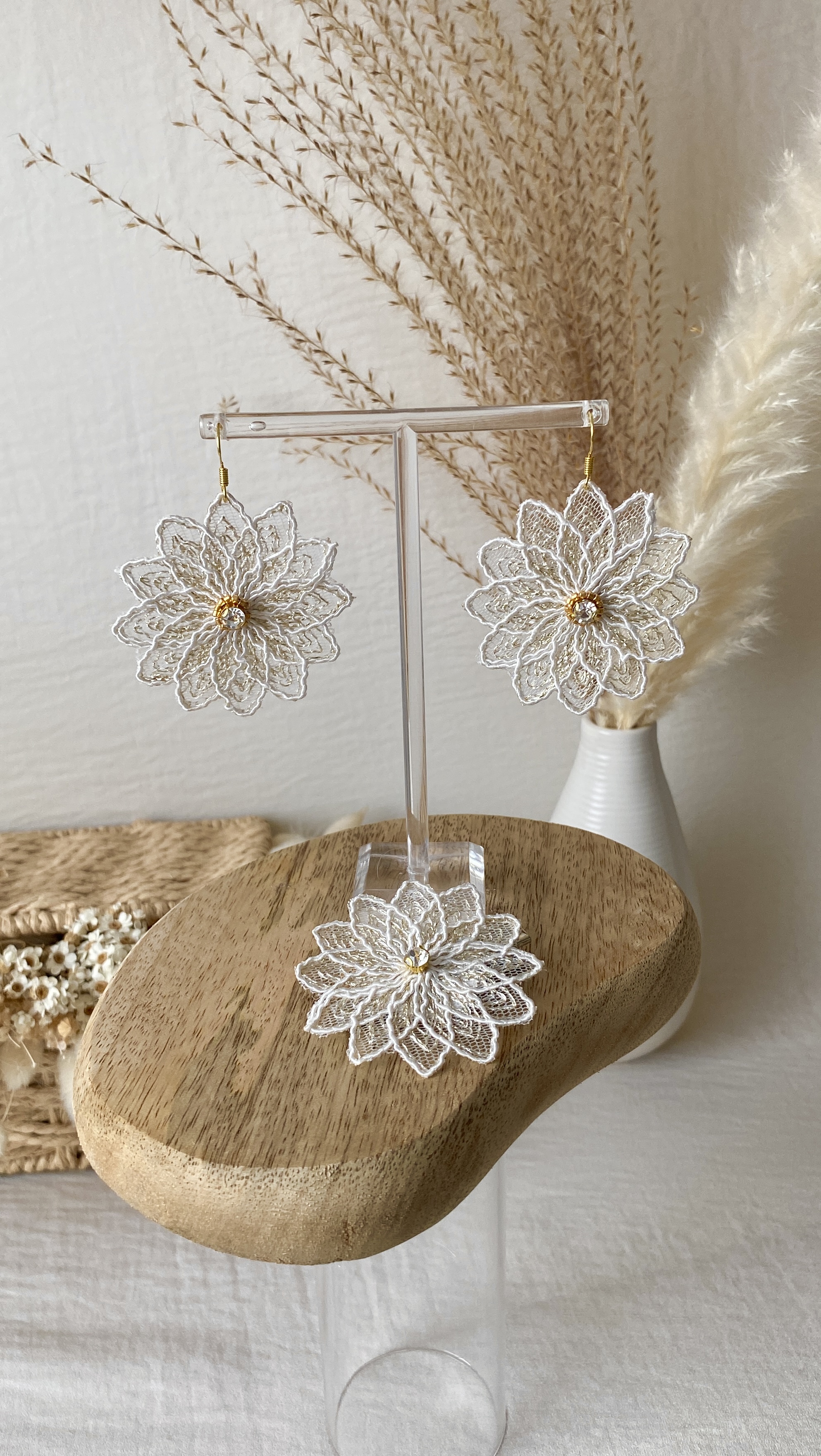Boucles d'oreilles dahlia