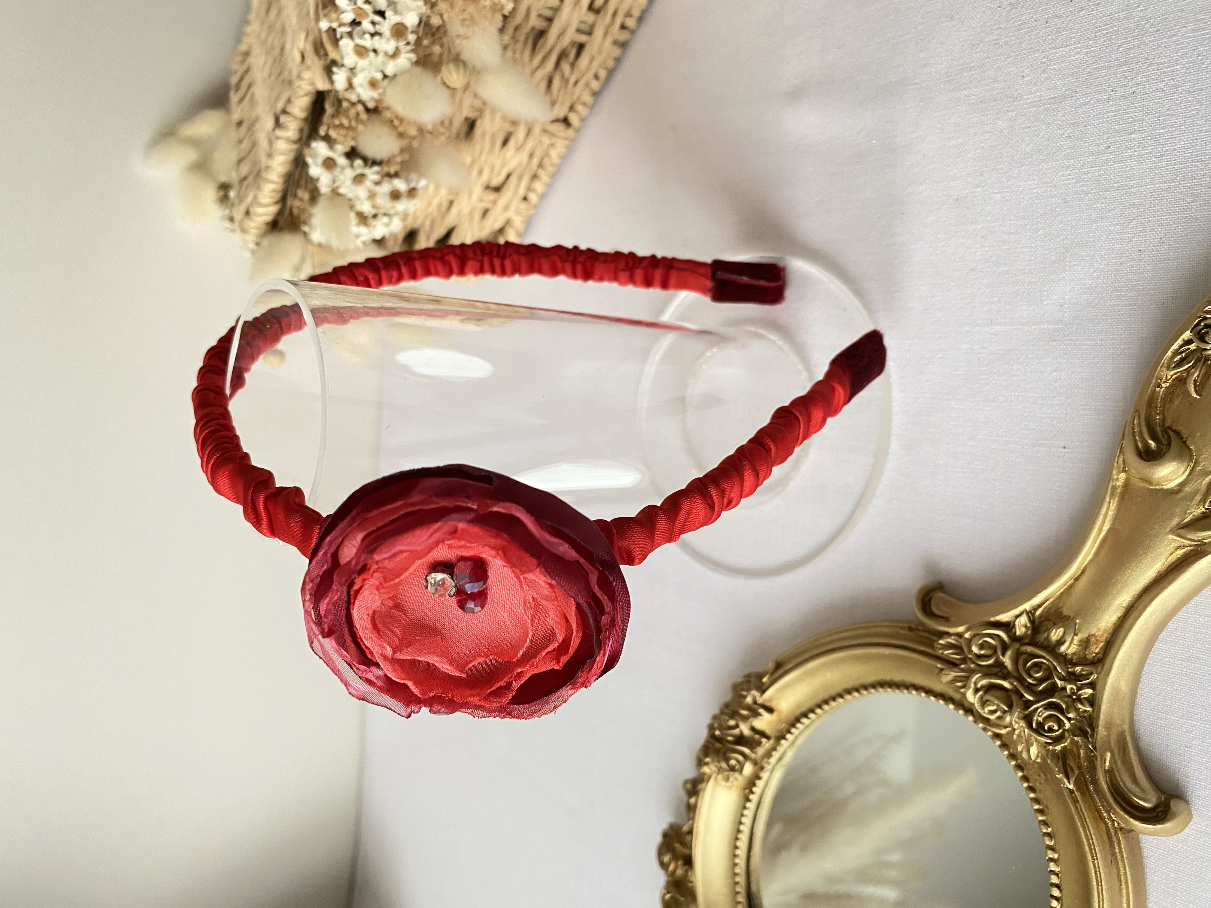 Serre tête pivoine rouge